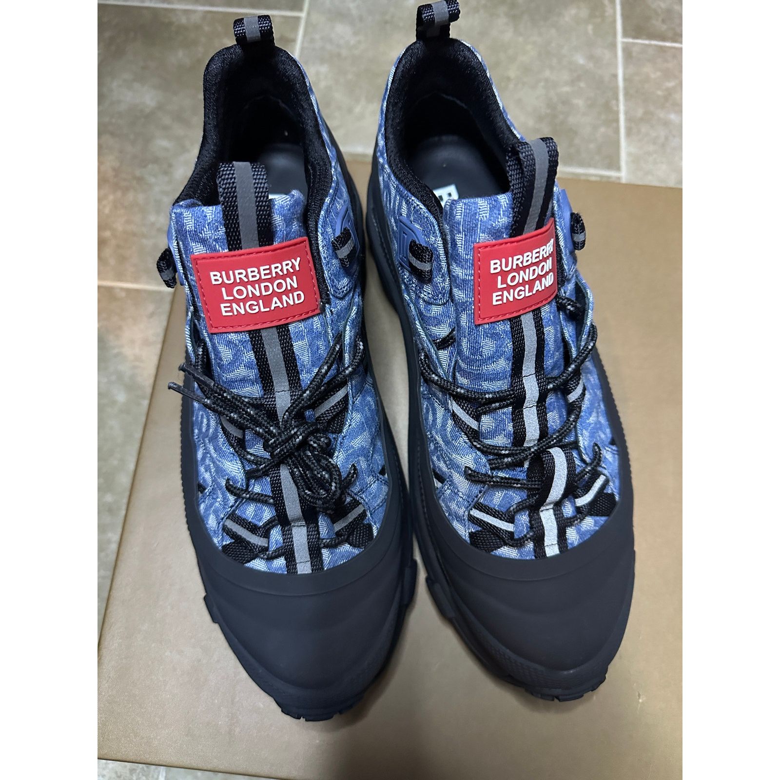 Burberry Burberry Arthur Monogram Print Sneaker Blue | Size 11US Size US 11 / EU 44 - 6 Thumbnail
