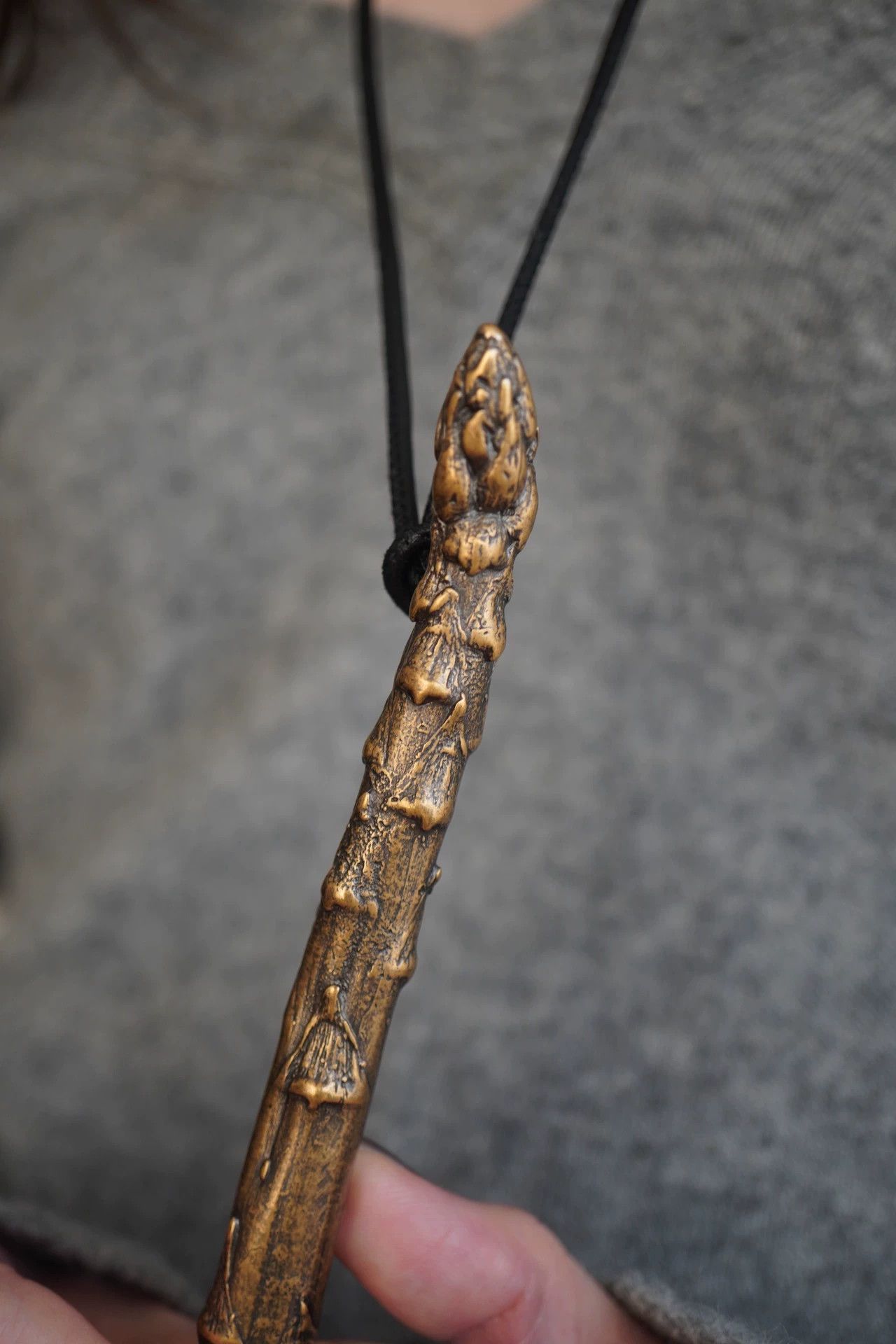 Loewe LOEWE 2000s Brass Asparagus Sweater Necklace Rare Size ONE SIZE - 6 Thumbnail