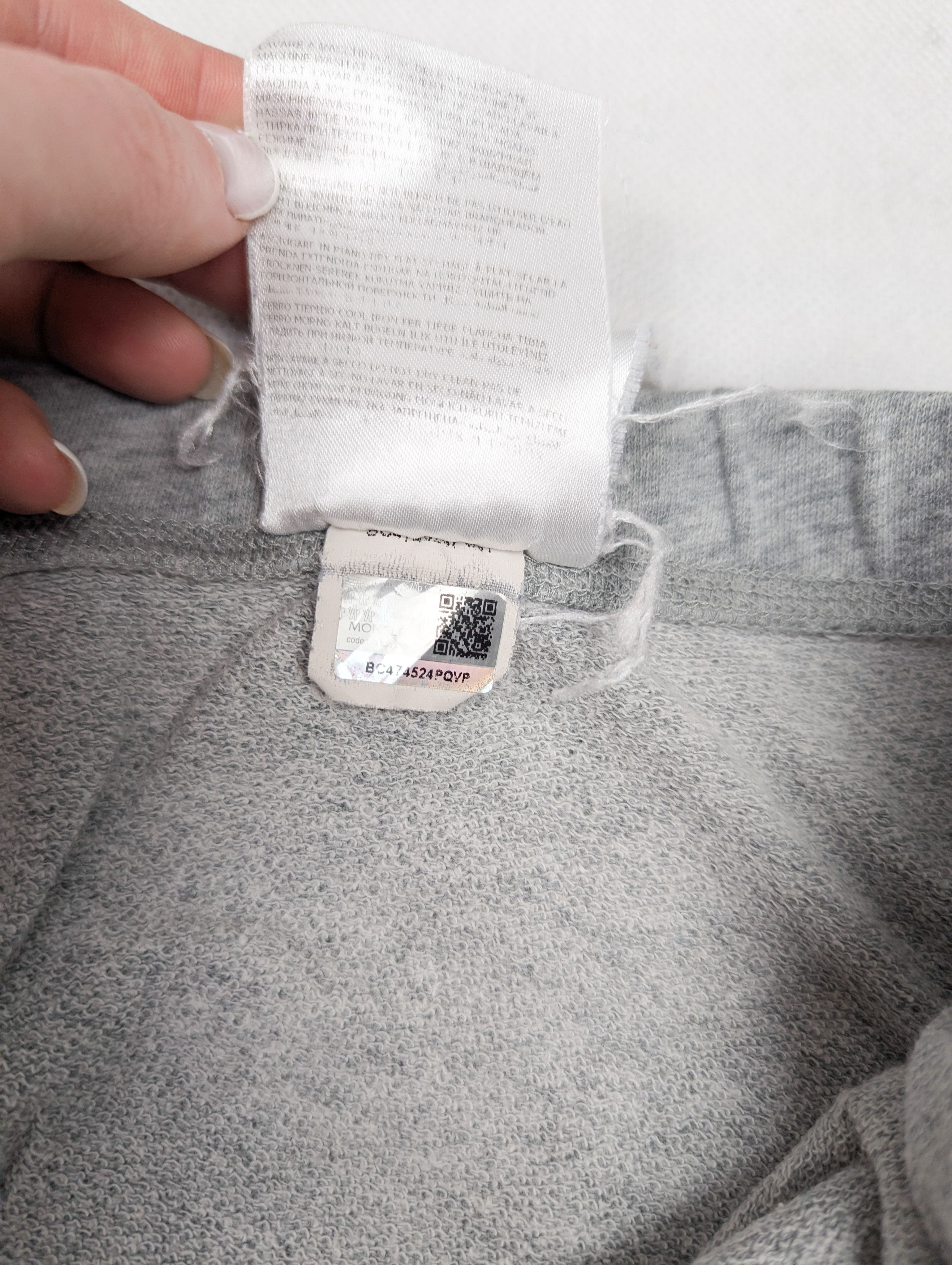 Moncler Moncler grey sweatpants pantalone XL Size US 36 / EU 52 - 5 Thumbnail