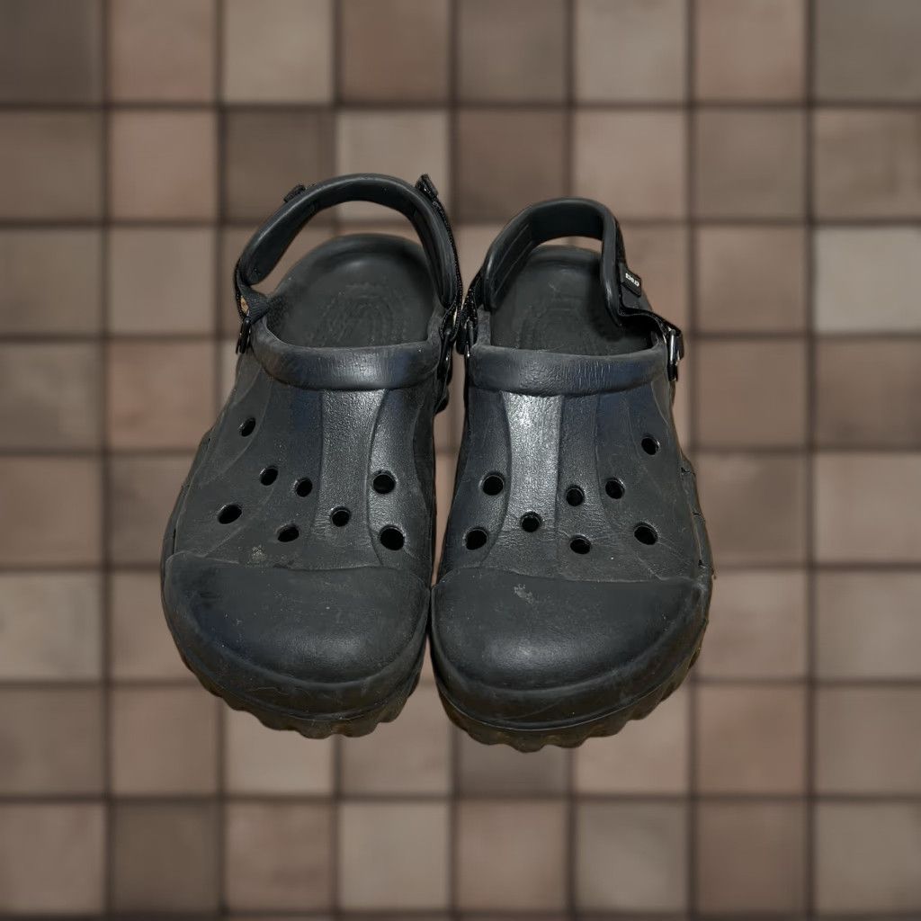 Crocs VINTAGE Crocs Offroad Sports Clogs Men’s Rubber Slip-On Casual Size 12 Black Size US 12 / EU 45 - 1 Thumbnail