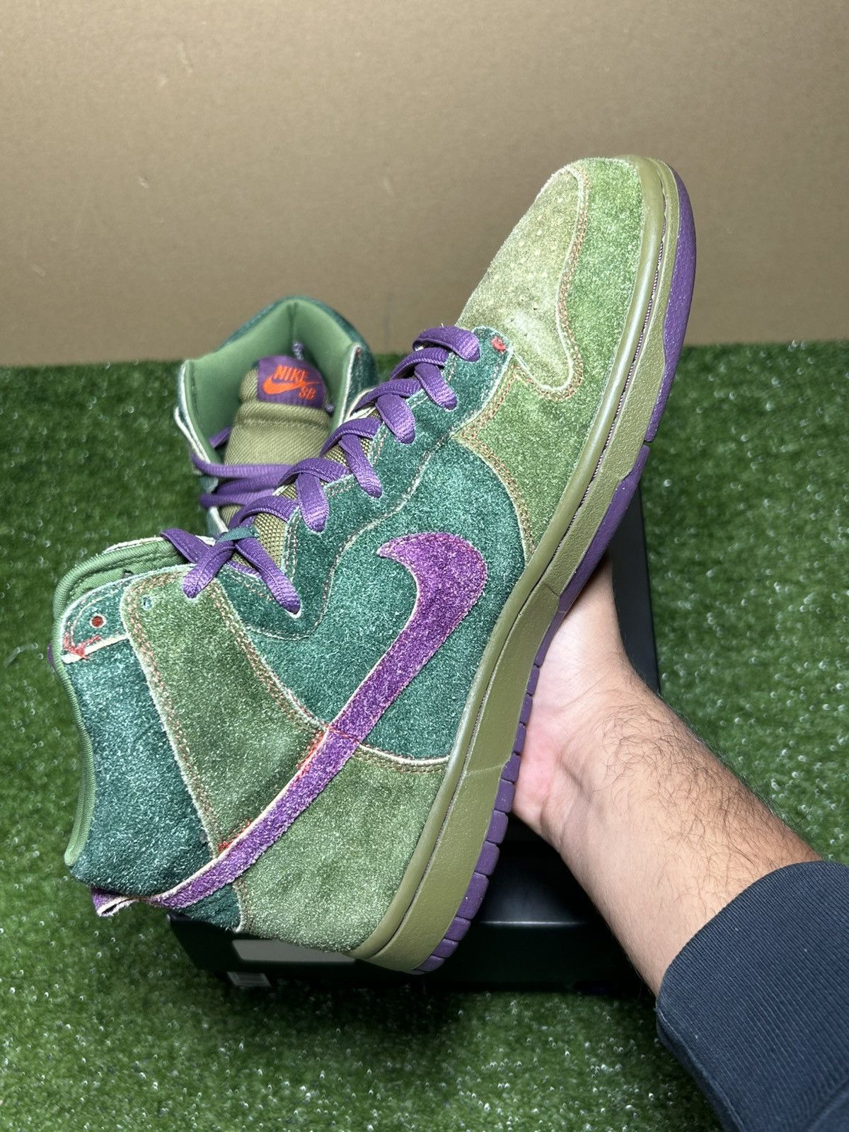 Nike Nike SB Skunk 420 Size US 10 / EU 43 - 4 Thumbnail