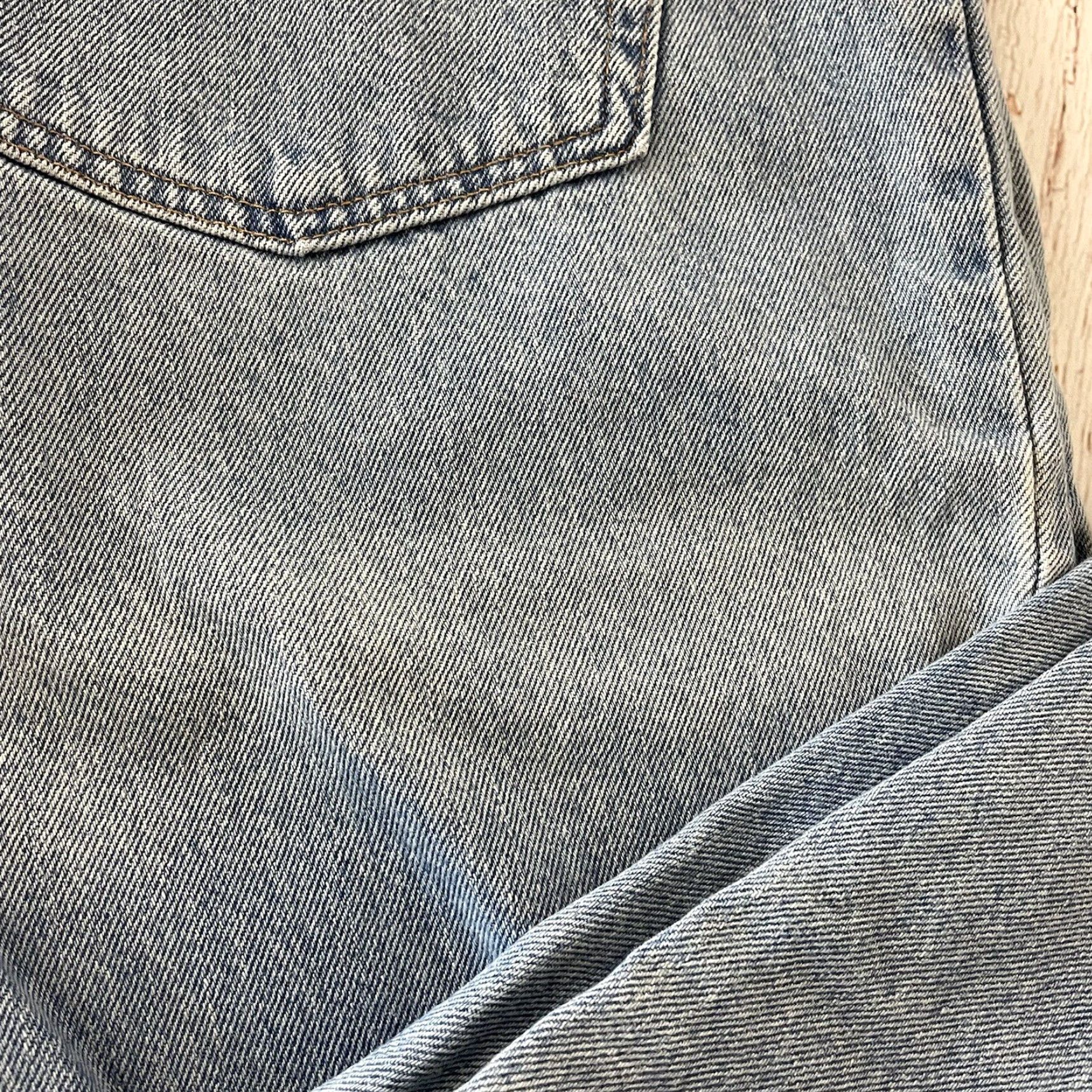 Levi's Vintage Levi's 560 Tapered Light Wash Denim Blue Jeans Men's 33 X 29 Size US 33 - 4 Thumbnail