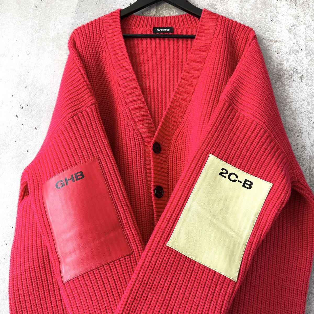 Raf Simons AW18 “Drugs” Oversized Wool Knit Elbow Patch Cardigan Size US XL / EU 56 / 4 - 2 Thumbnail
