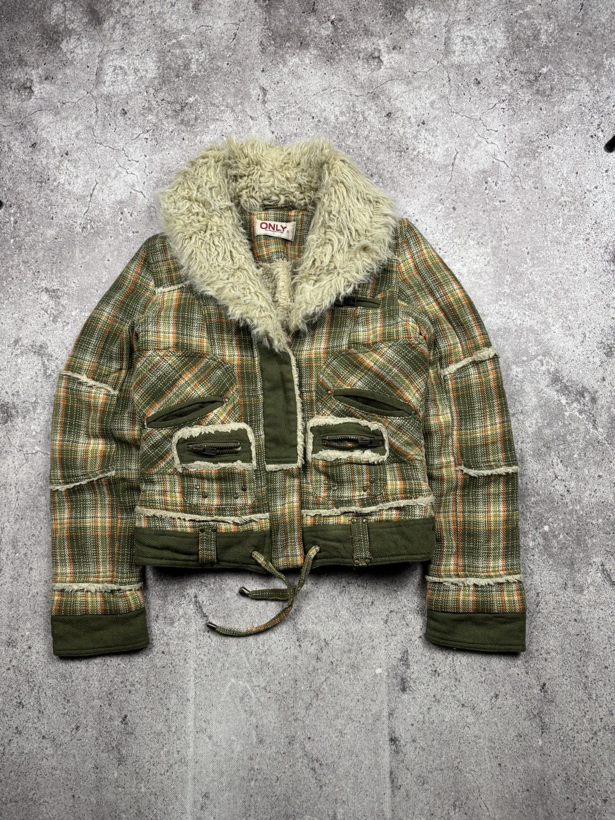 Japanese Brand VINTAGE FAUX FUR CROPPED BOMBER JACKET TARTAN JAPANESE STYLE Size S / US 4 / IT 40 - 1 Thumbnail