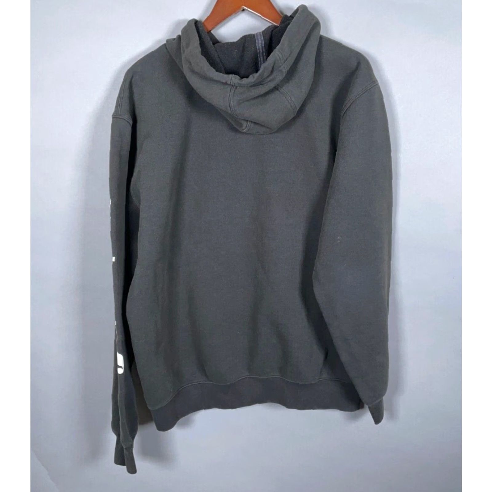 Carhartt Carhartt Hoodie Mens Large Black Sweatshirt Original Fit Logo Sleeve K288 BLK Size US L / EU 52-54 / 3 - 2 Thumbnail