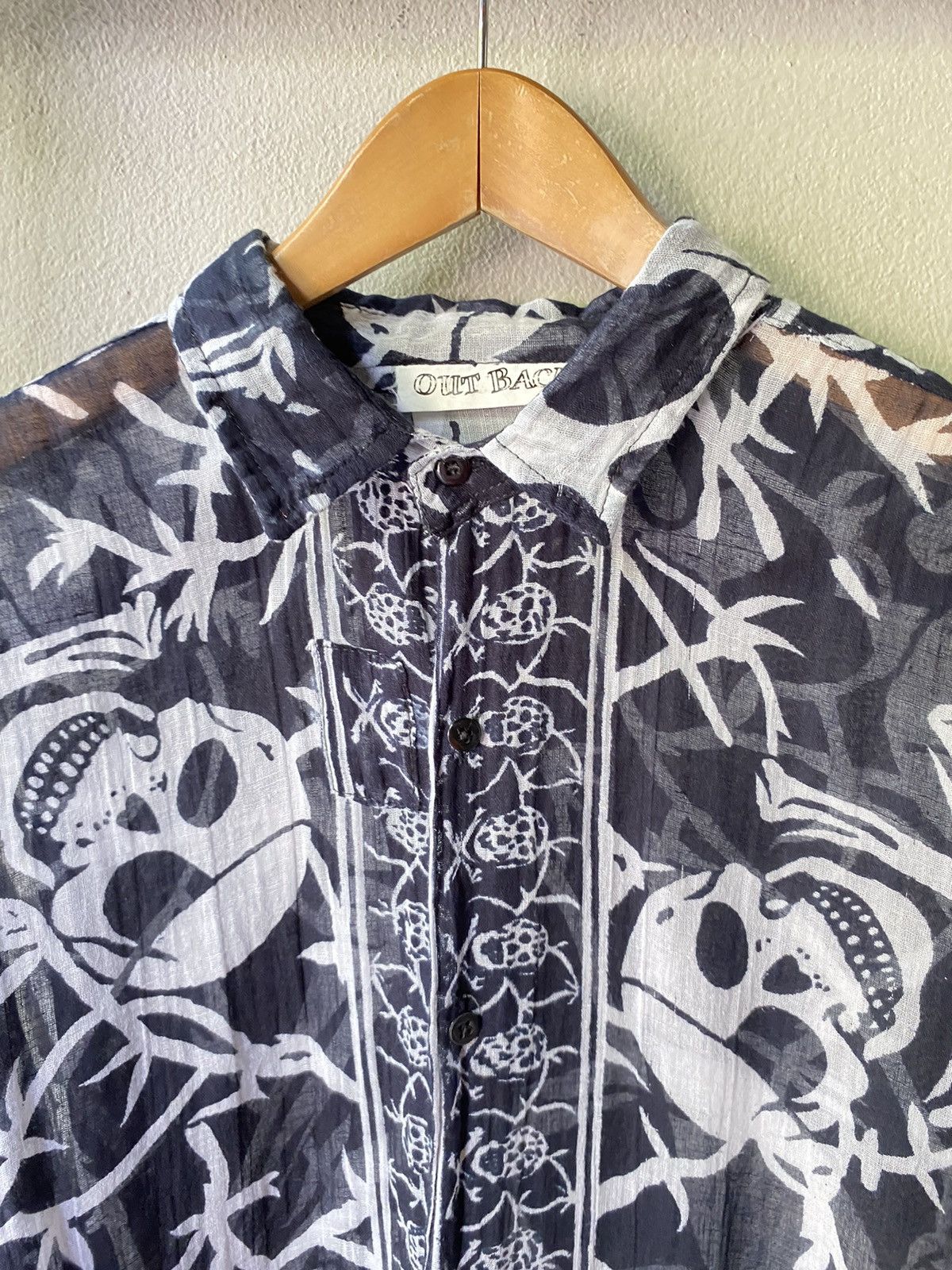 Designer × Japanese Brand Out Back skull pirate printed shirt Size US XL / EU 56 / 4 - 5 Thumbnail
