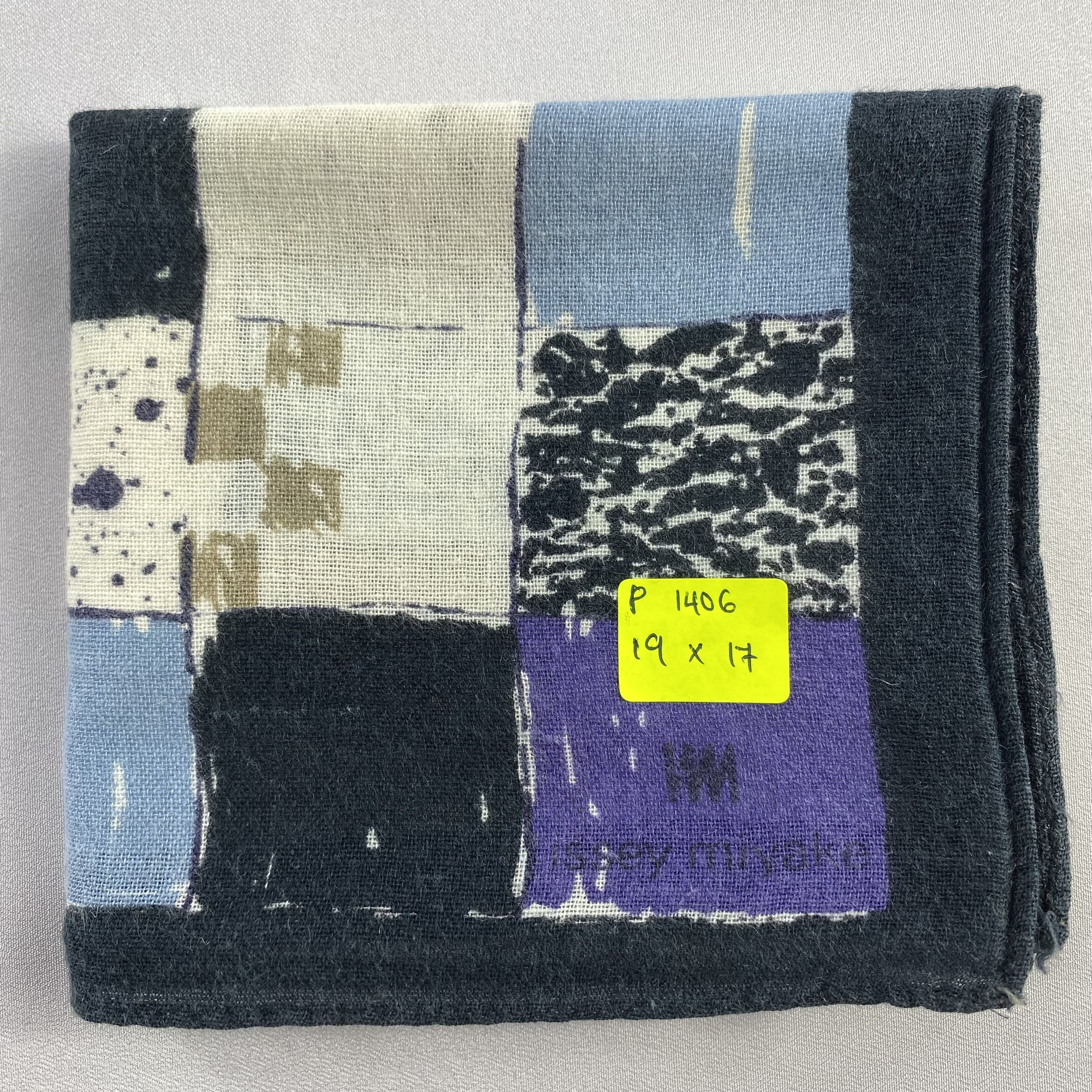 Issey Miyake × Vintage Issey Miyake Bandana/ Handkerchief / Neckerchief-P1406 Size ONE SIZE - 5 Thumbnail