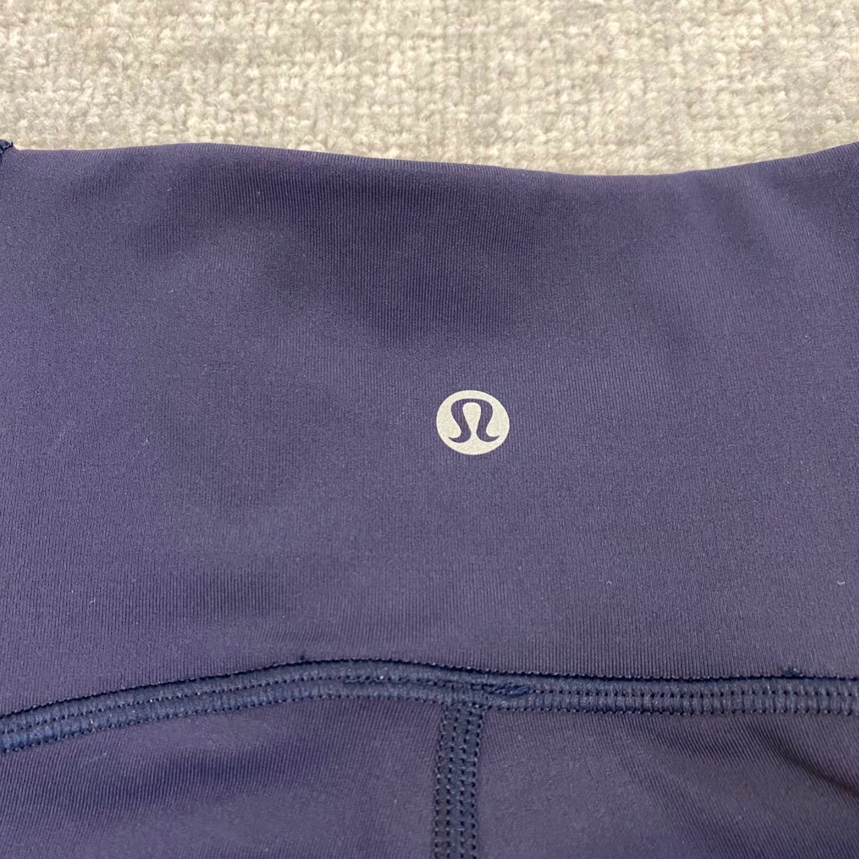 Lululemon Lululemon Leggings Womens Size 4 Navy Blue 17.5" Inseam Capris Workout Athletic Size 27" / US 4 / IT 40 - 3 Thumbnail