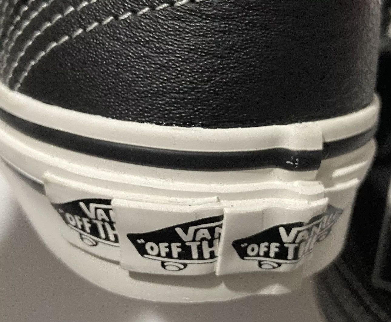 Vans Vans Era 3ra Billy's Tokyo RARE Men’s 6 Women’s 7.5 Size US 7.5 / IT 37.5 - 4 Thumbnail