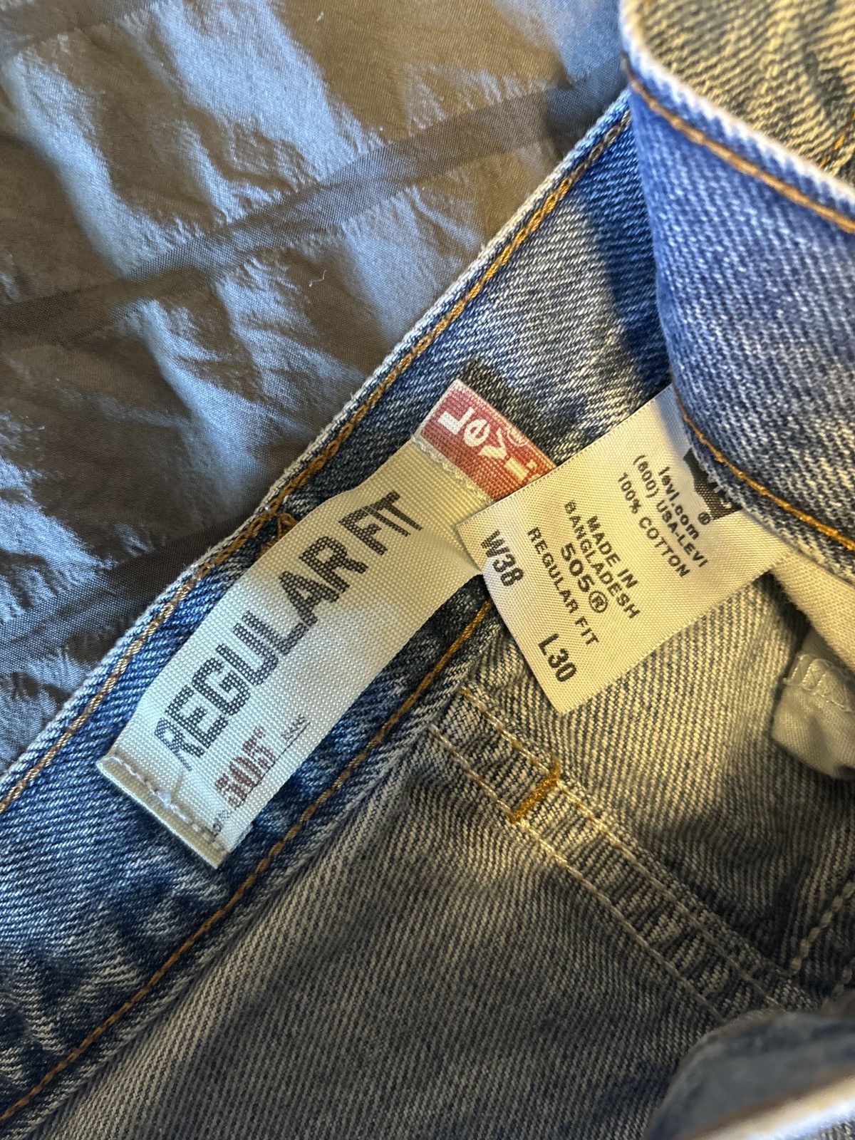 Levi's 38x30 Levi’s Lightwash Jeans Size US 30 / EU 46 - 3 Thumbnail