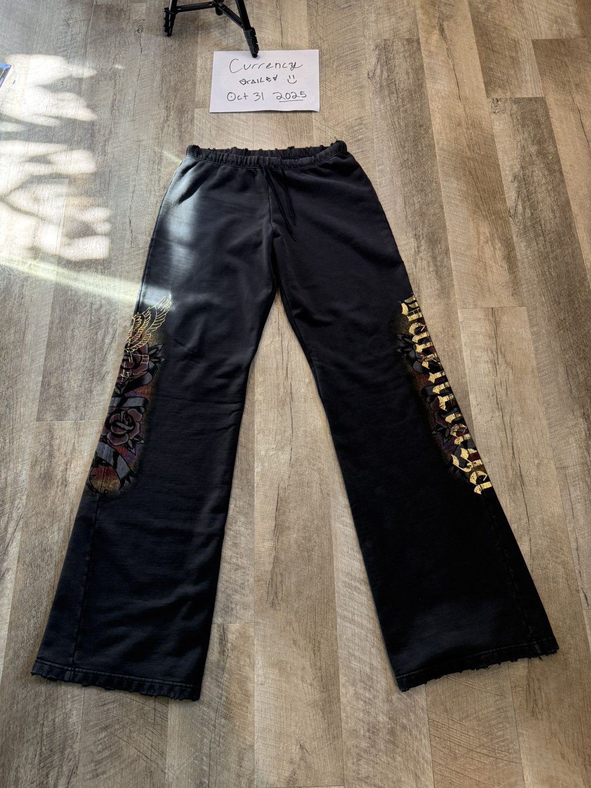Balenciaga Balenciaga Tacky Flared Sweatpants Size US 30 / EU 46 - 2 Thumbnail