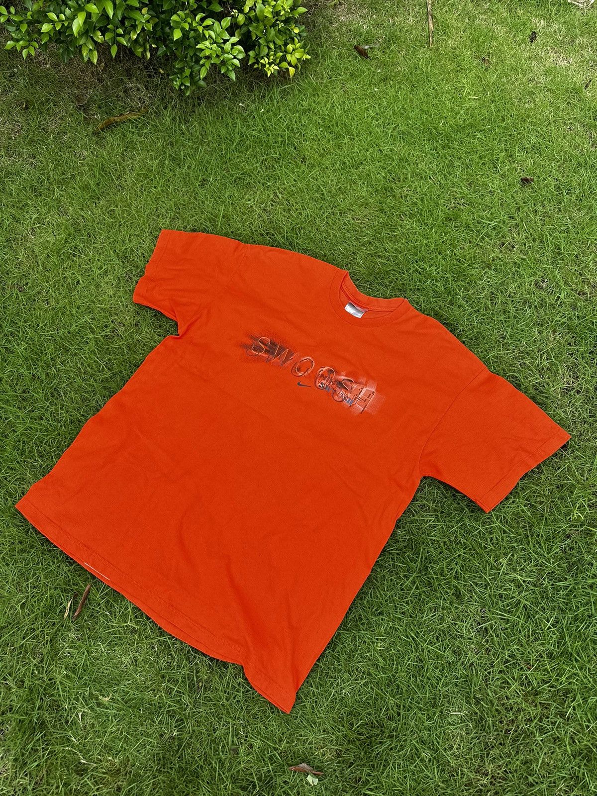 Nike × Vintage NIKE SWOOSH VINTAGE BIG LOGO T-SHIRT Size US L / EU 52-54 / 3 - 1 Thumbnail