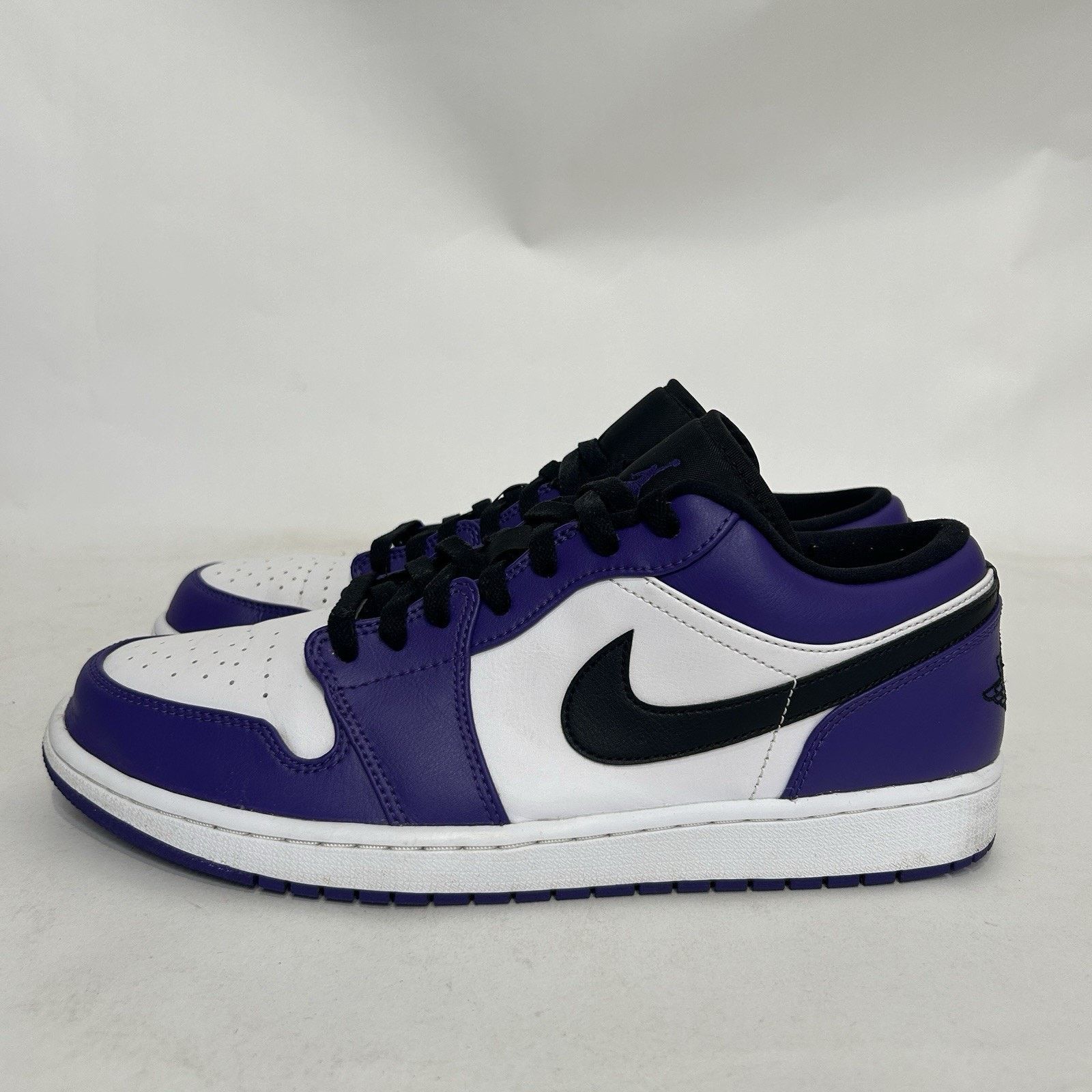 Jordan Brand Nike Air Jordan 1 Retro Low “Court Purple White” Size US 12 / EU 45 - 6 Thumbnail