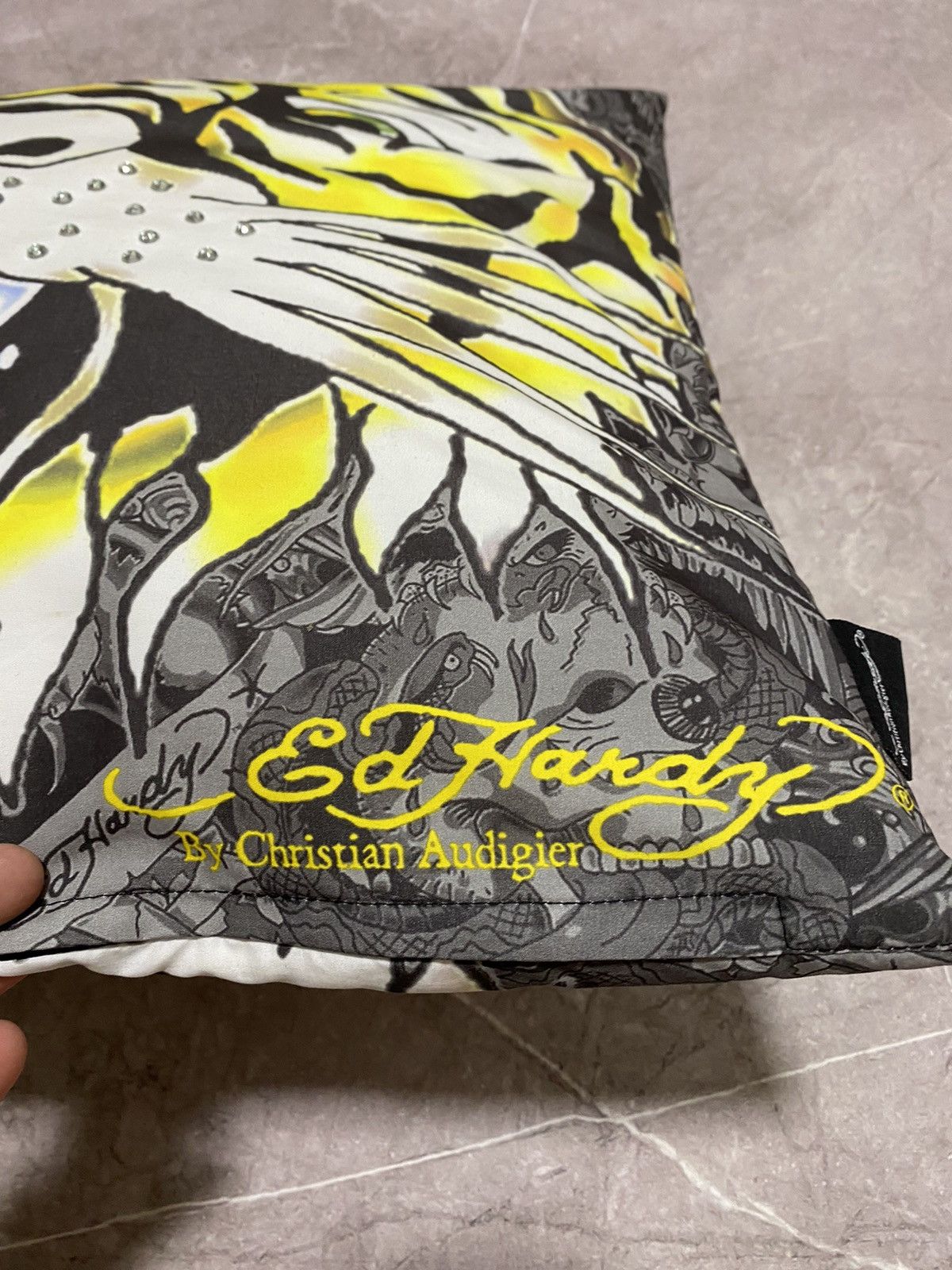 Ed Hardy Vintage Y2K Ed Hardy by Christian Audigier Two Pillow Rare Size ONE SIZE - 4 Thumbnail