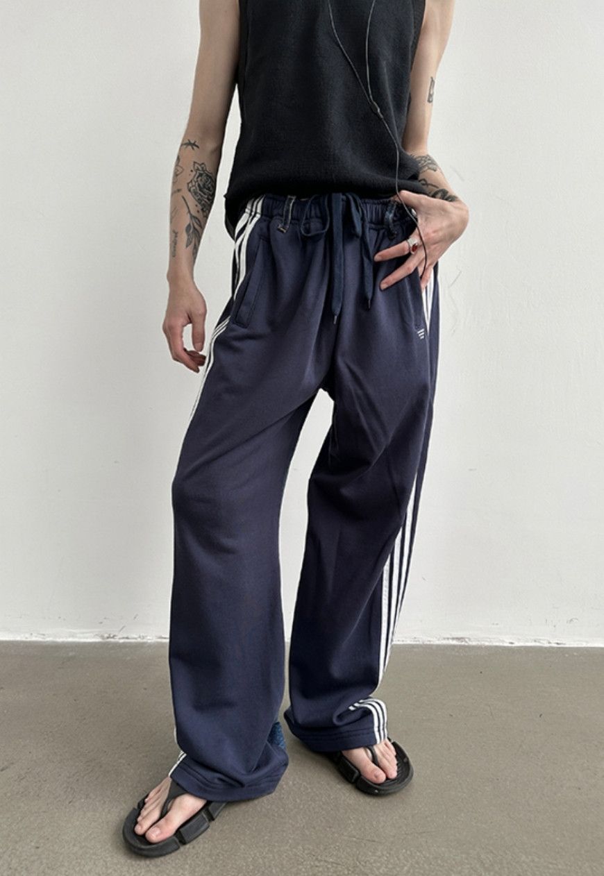 Other Men’s Design panel three-bar trousers Size US 30 / EU 46 - 11 Thumbnail