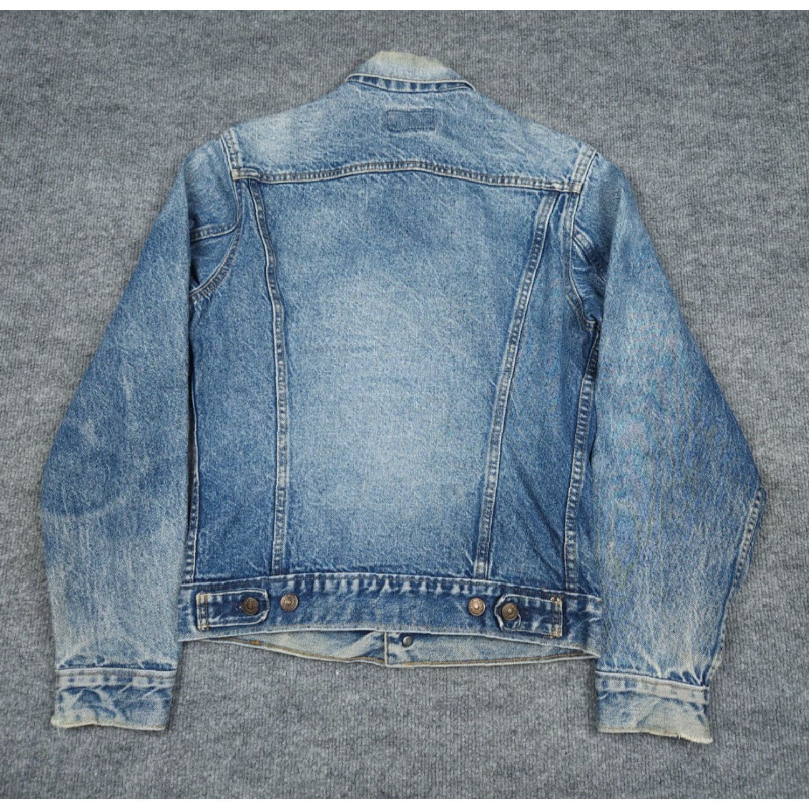 Levi's **VINTAGE Levi's Denim Trucker Jacket Men's 38 Regular Blue USA Made** User: Vintage Levi's Denim Trucker Jacket Men's 38 Regular Blue USA Made Size US XXS / EU 40 - 2 Thumbnail