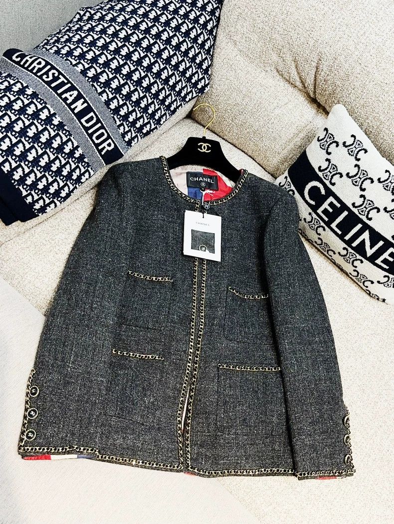 Chanel Chanel 19B dark gray patchwork leather chain sky edge colo Size XS / US 0-2 / IT 36-38 - 2 Thumbnail