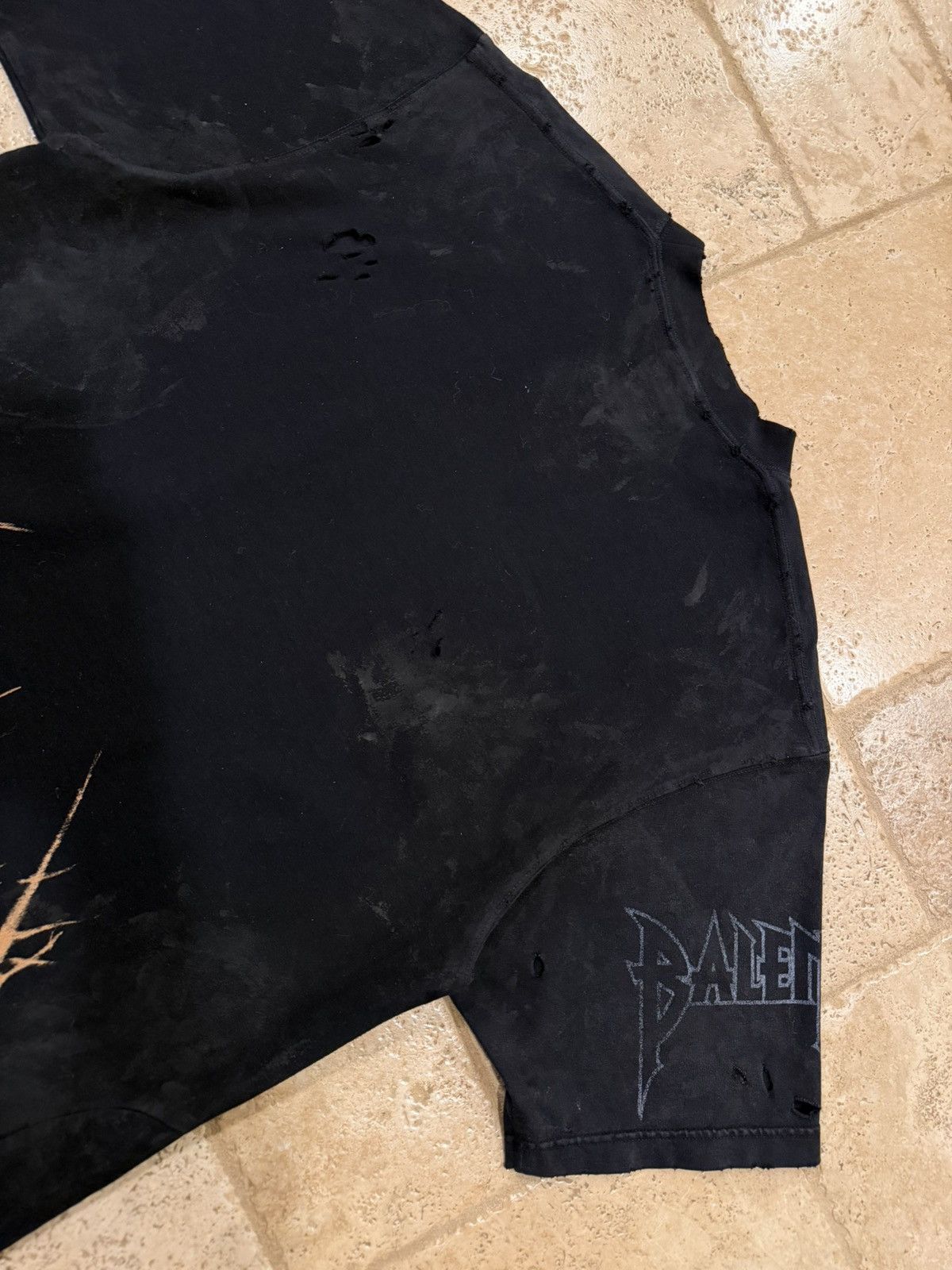 Balenciaga Balenciaga Upside Down Paris Moon Distressed Black T-Shirt Size US XL / EU 56 / 4 - 12 Thumbnail