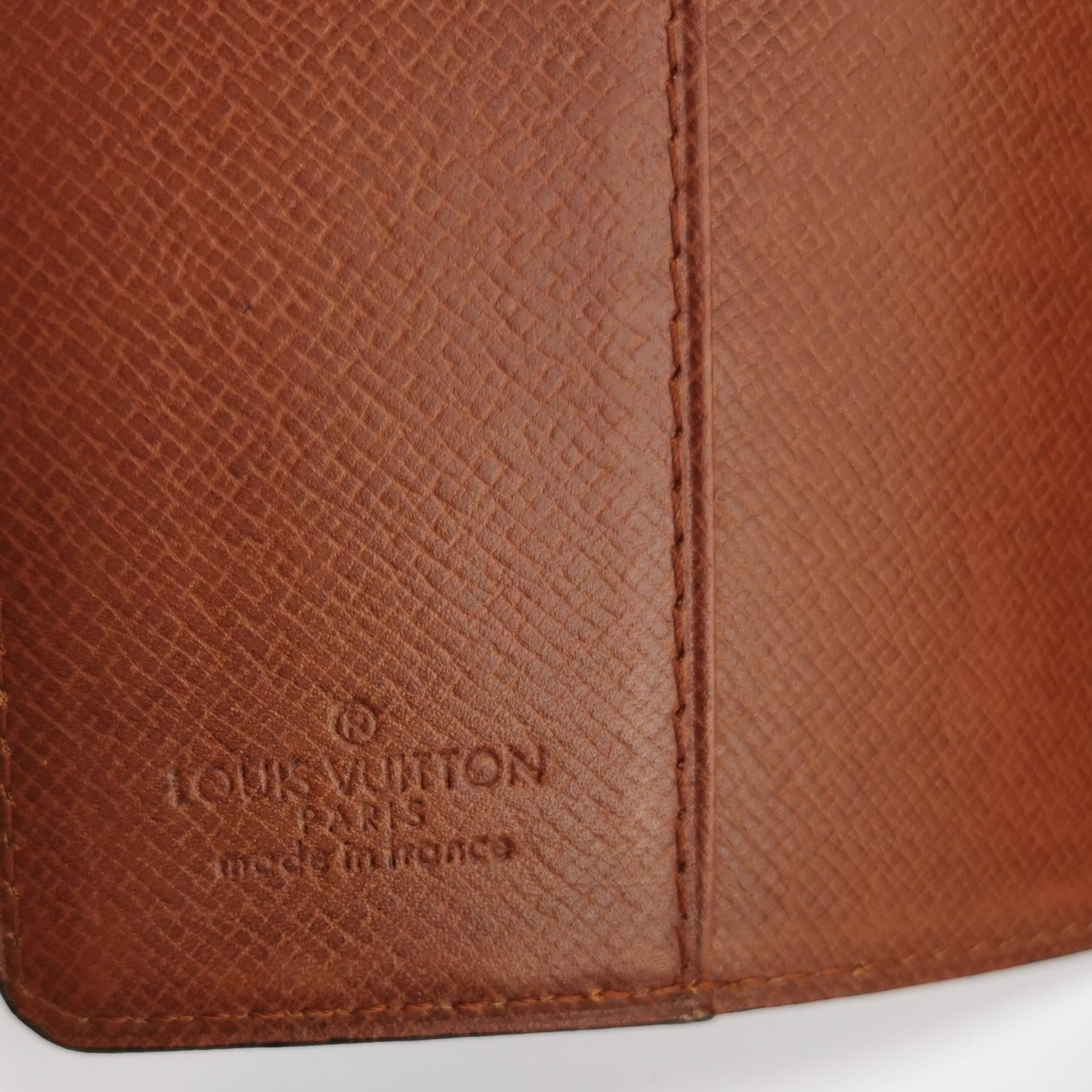 Louis Vuitton Louis Vuitton (LV) Monogram printed vintage notebook cover Size ONE SIZE - 5 Thumbnail