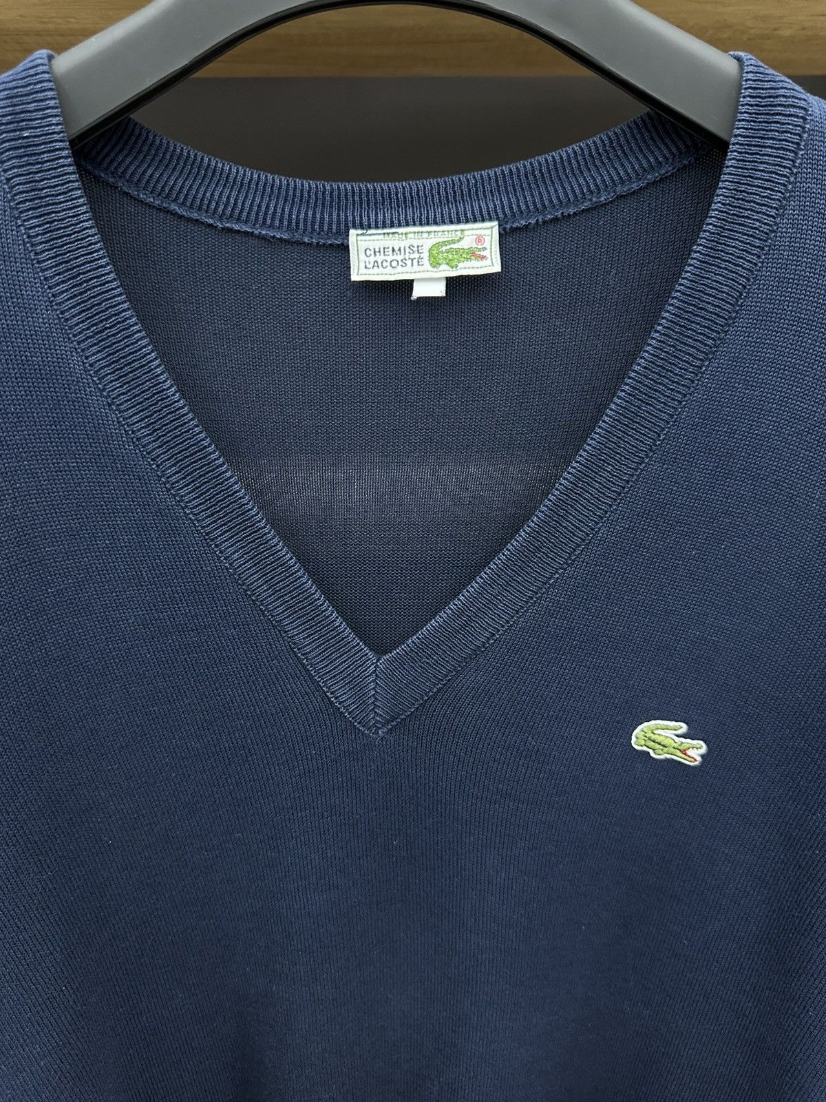 Lacoste 90S Vintage Lacoste Blue V Neck Sweater Jumper Old Money Size US XL / EU 56 / 4 - 2 Thumbnail