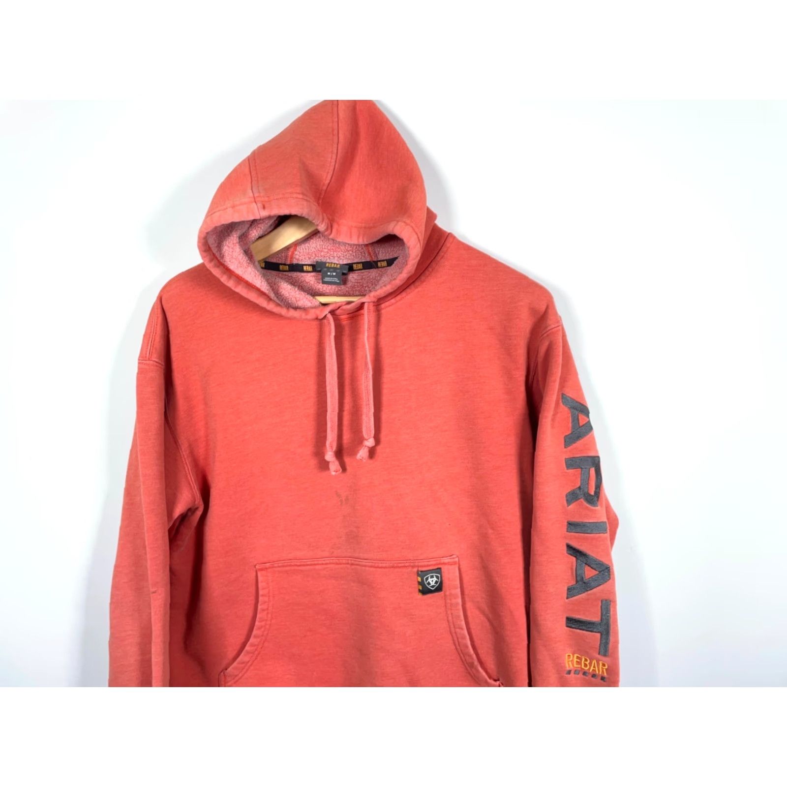 Ariat Ariat Rebar Hoodie Men's Medium Faded Red Orange Sweatshirt Embroidered Cotton Polyester Fleece Size US M / EU 48-50 / 2 - 4 Thumbnail