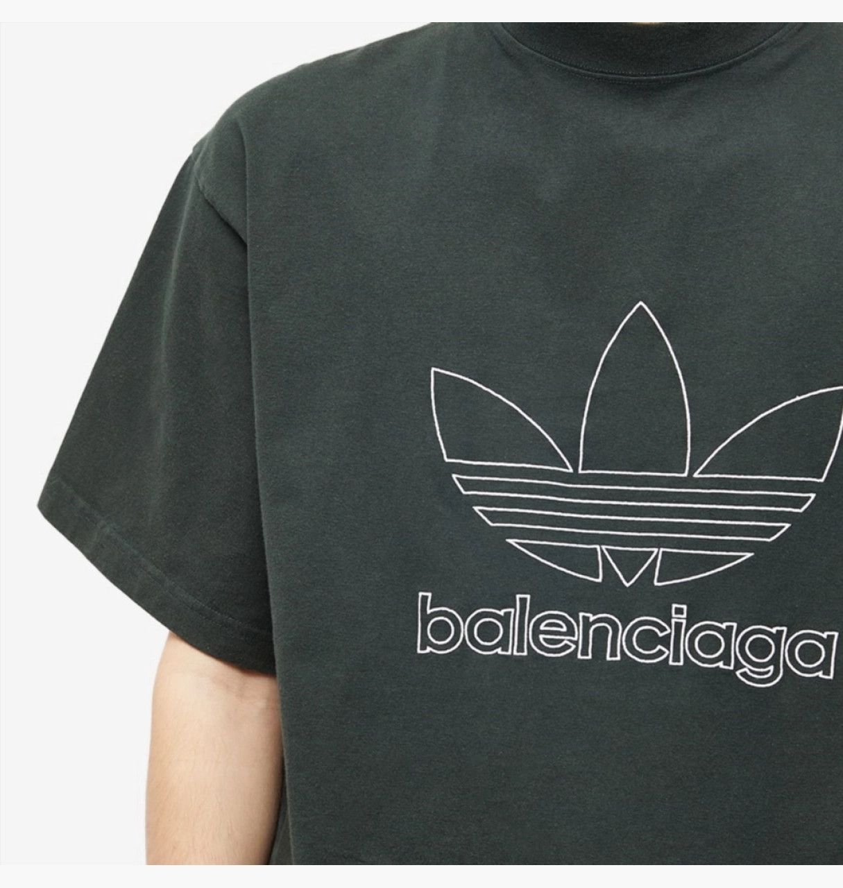 Adidas × Balenciaga o1la1rc1a0924 T- Shirt Oversized in Green Size US M / EU 48-50 / 2 - 5 Thumbnail