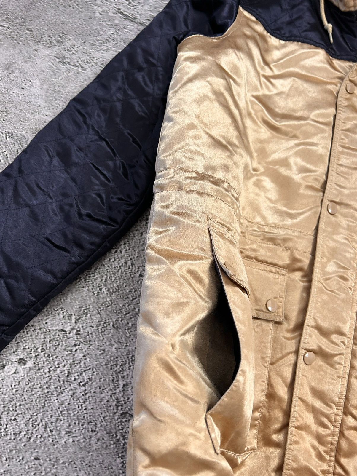 Supreme Supreme Quilted Satin Gold/Navy Parka Jacket Big Logo AW14 Size US L / EU 52-54 / 3 - 13 Thumbnail