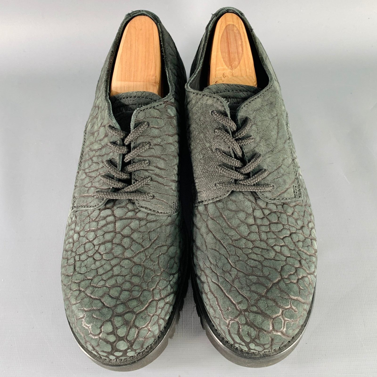 Emporio Armani Size 6 Green Grey Textured Suede Tread Sole Lace-Up Shoes Size US 6 / EU 39 - 4 Thumbnail
