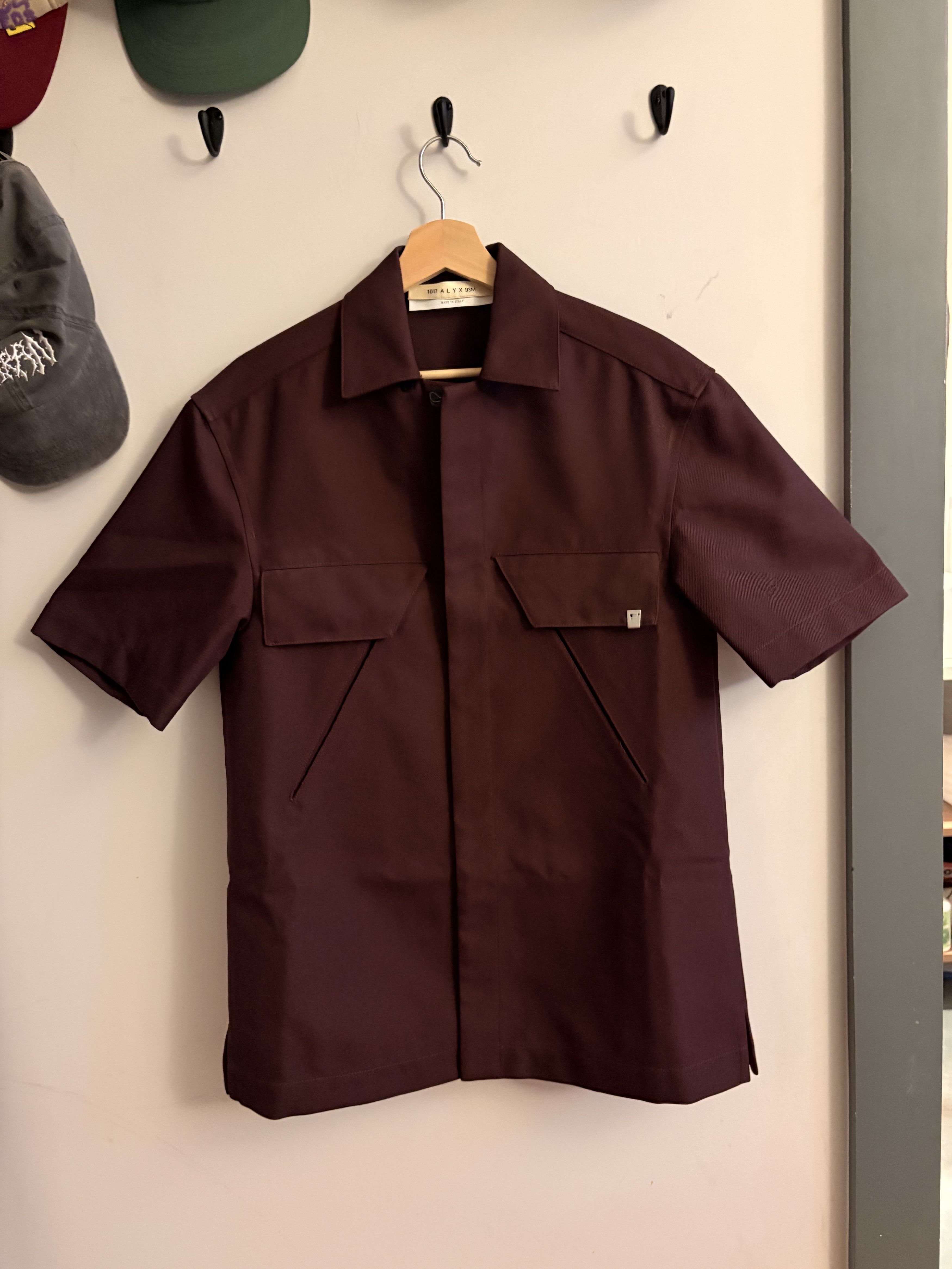 1017 ALYX 9SM Short Sleeve Button Down Shirt Size US S / EU 44-46 / 1 - 1 Thumbnail
