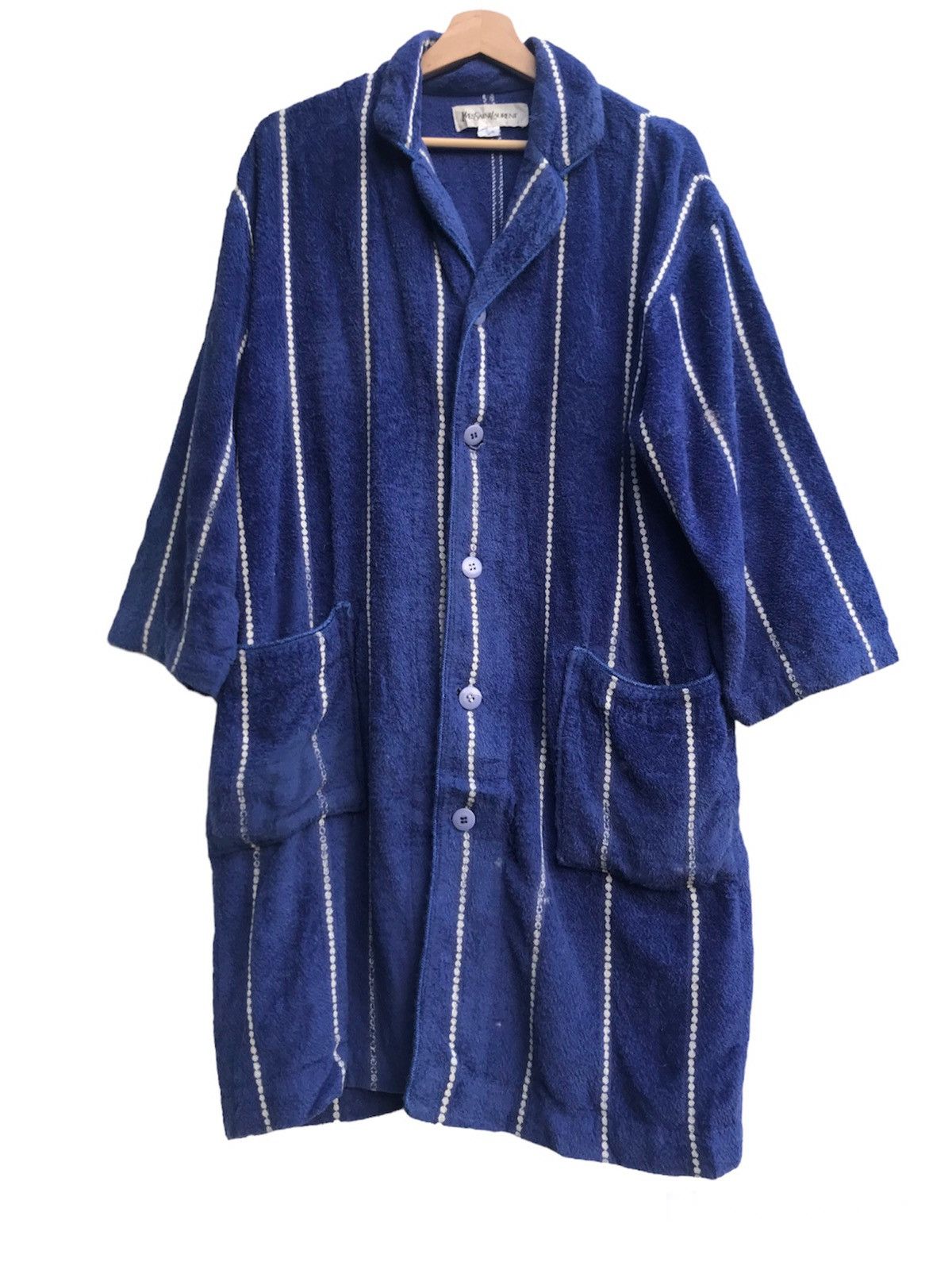 image of Vintage Yvessaintlaurent Button Ups Robe in Blue, Men's (Size Medium)