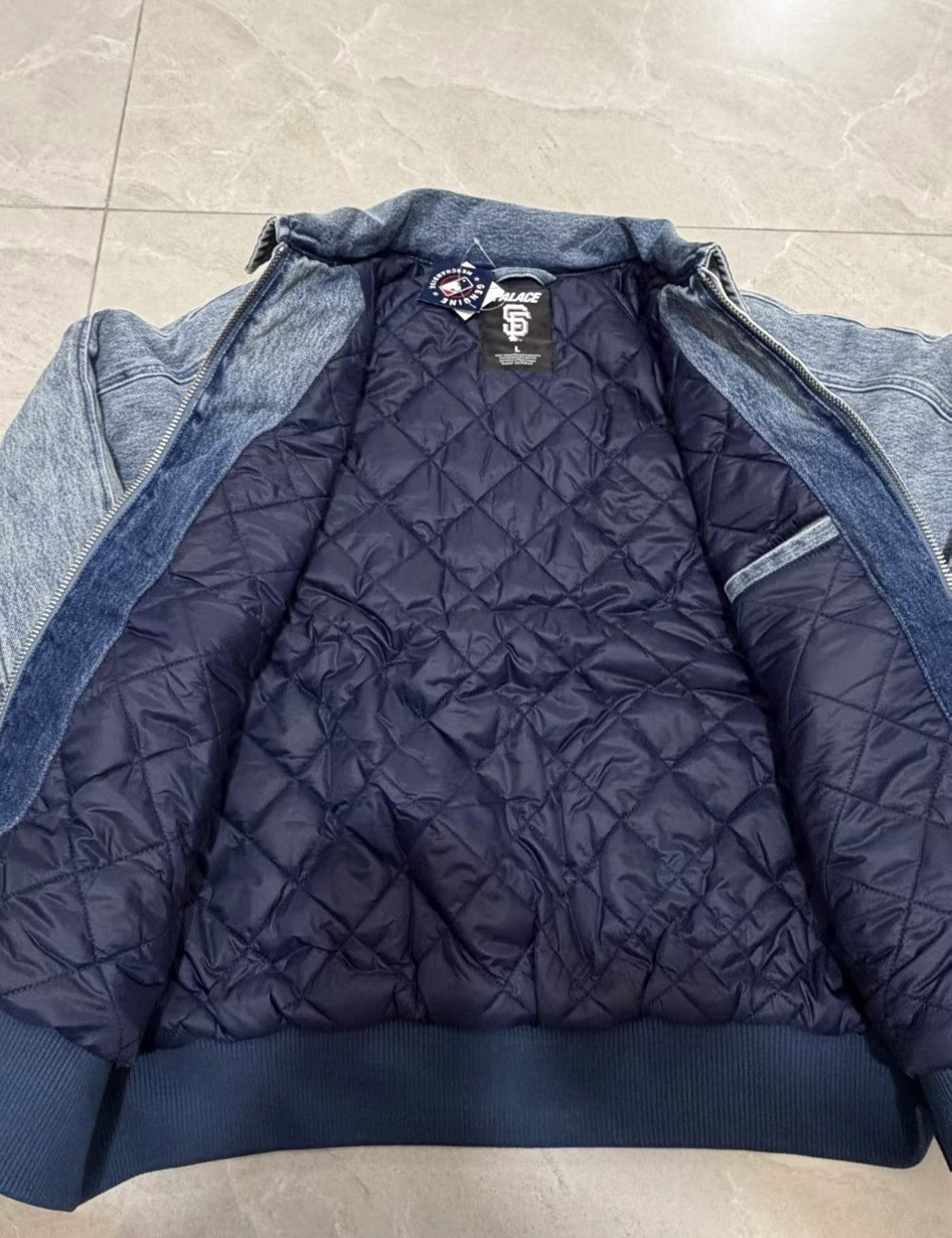Palace PALACE × San Francisco Zip Relaxed Fit Jacket J34 Size US L / EU 52-54 / 3 - 2 Thumbnail