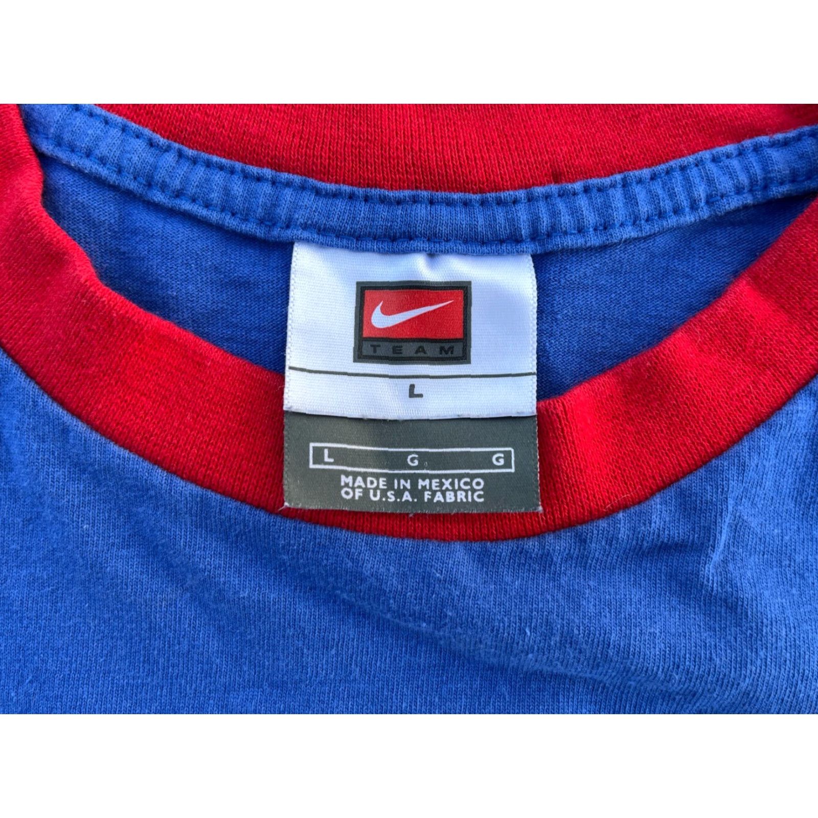 Nike VINTAGE Nike Team Chicago T-Shirt Mens L Blue 2006 Sports Shirt Size US L / EU 52-54 / 3 - 4 Thumbnail