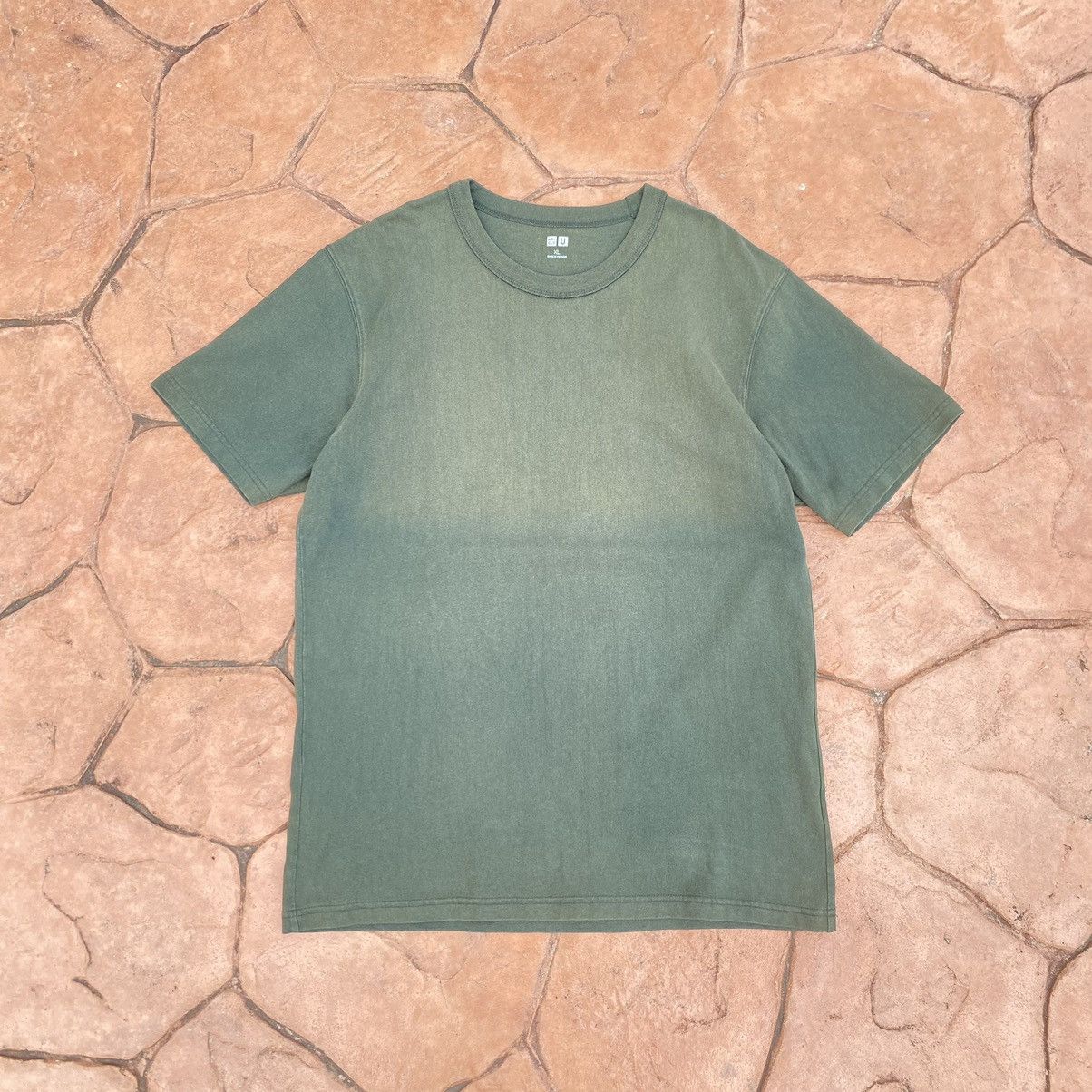 Lemaire × Uniqlo Thrashed Faded Lemaire x Uniqlo ERD GRUNGE PLAIN TEE Size US XL / EU 56 / 4 - 1 Thumbnail