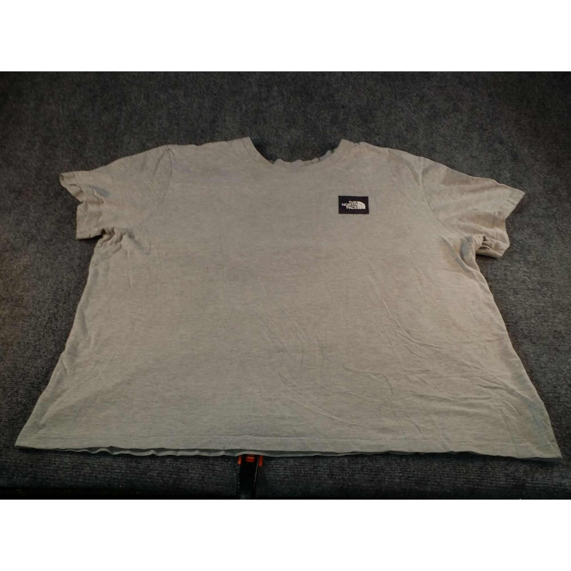 The North Face The North Face Tshirt Men Sz XXL Short Sleeve Box Logo Gray Size XXL / US 16-18 / IT 52-54 - 1 Thumbnail