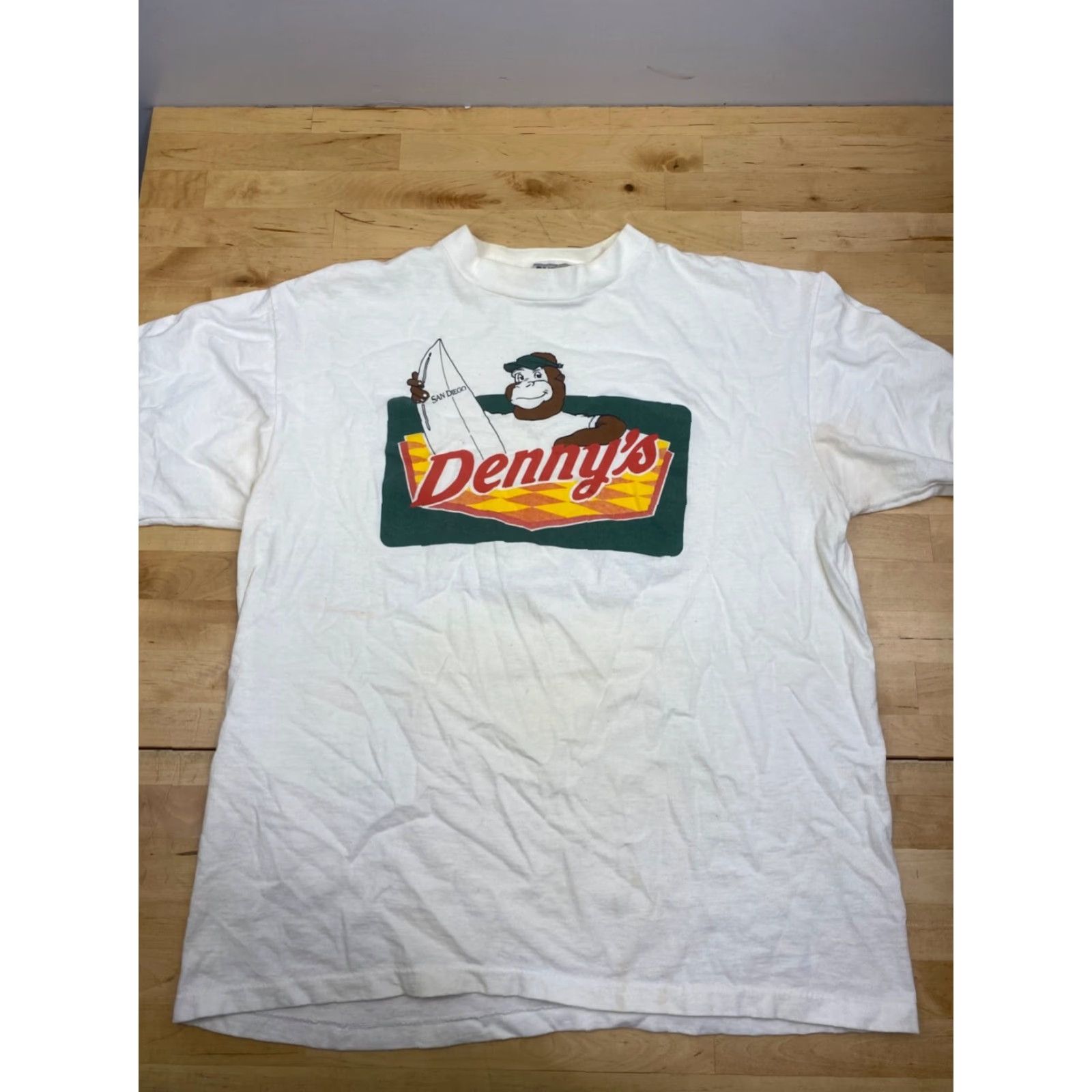 Reebok VINTAGE Reebok Logo Graphic T Shirt Mens M White Crew Neck USA #7853 Size US M / EU 48-50 / 2 - 8 Thumbnail