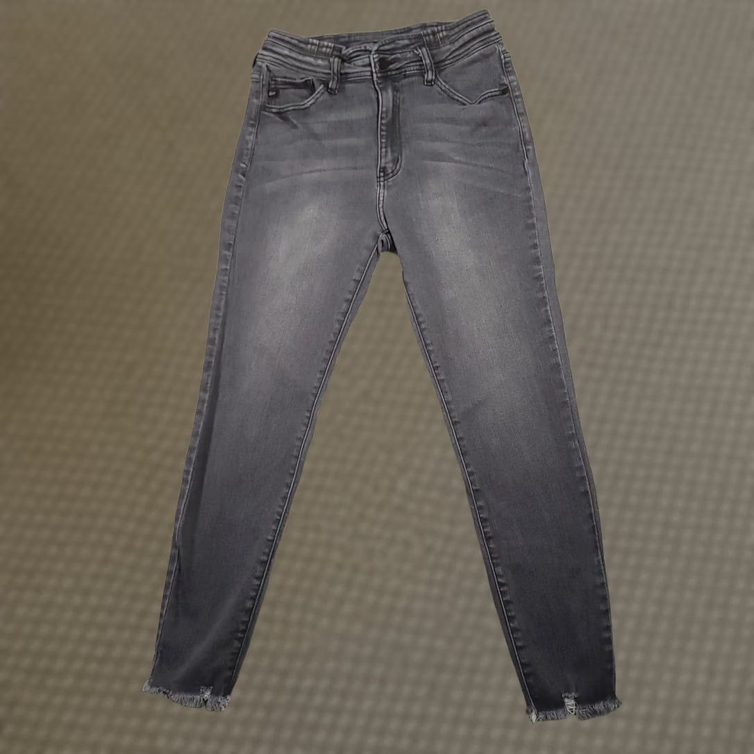 Vintage KanCan for Maurices High Rise Gray Raw Hem Skinny Jeans Womens Size 28 Size 28" / US 6 / IT 42 - 1 Thumbnail