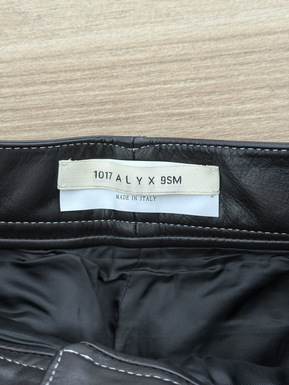 1017 ALYX 9SM 1017 Alyx 9sm Leather Pants Size 28" / US 6 / IT 42 - 5 Thumbnail