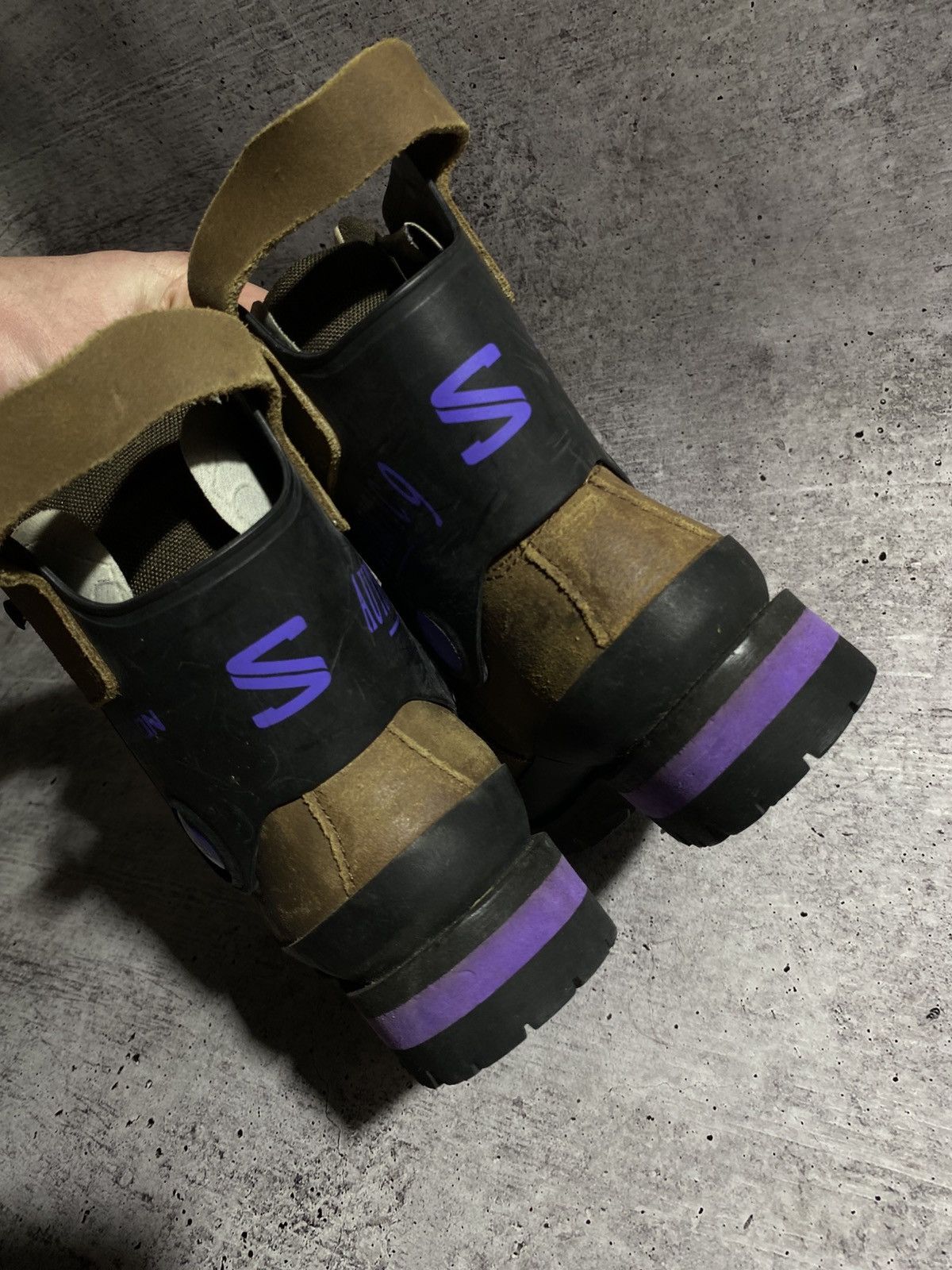 Vintage 1990S SALOMON AUTHENTIC 9 LUG SOLE HIKING BOOTS Size US 7 / EU 40 - 5 Thumbnail