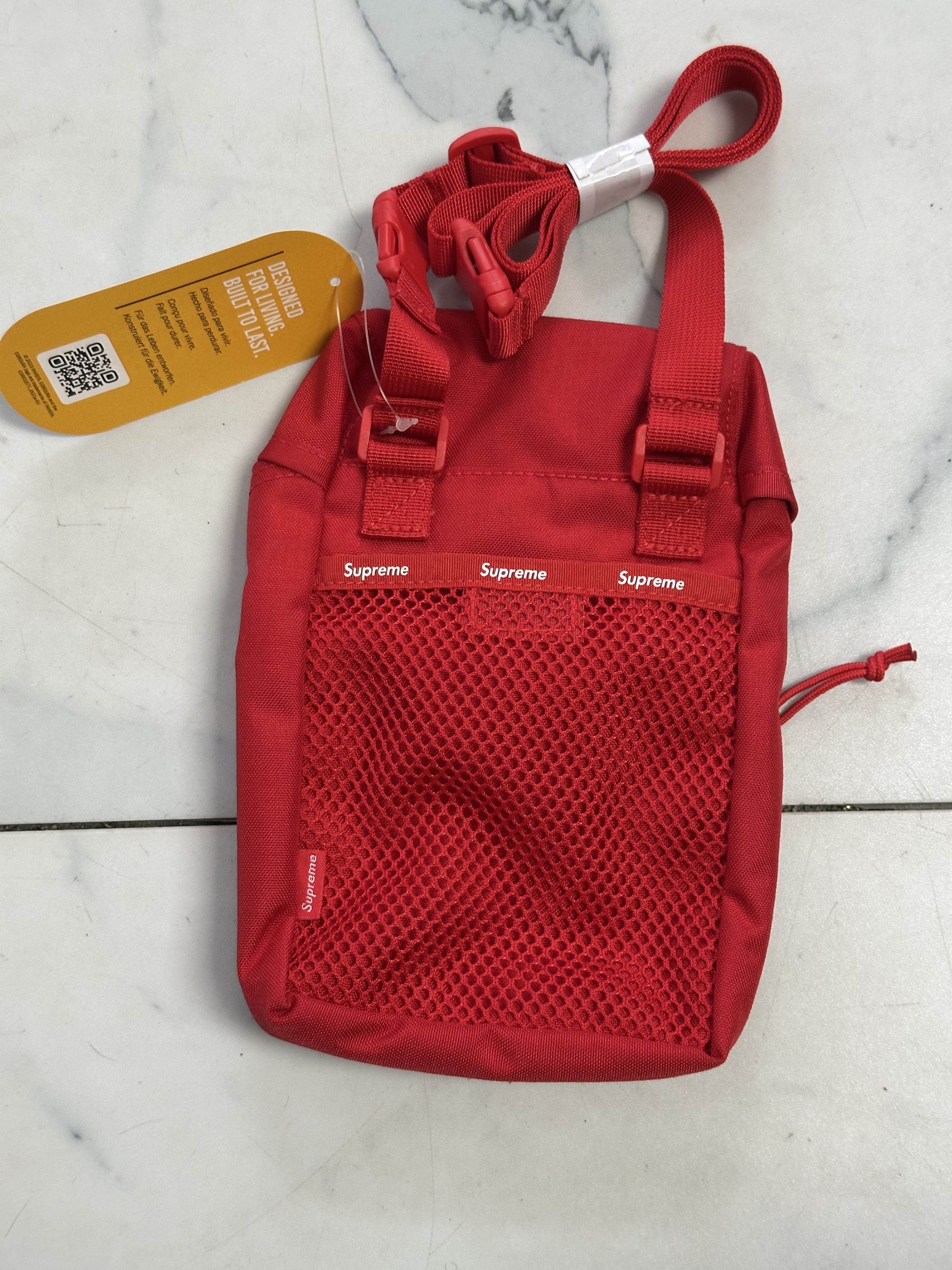 Supreme Supreme Camera Bag SS24 Red Size ONE SIZE - 2 Thumbnail