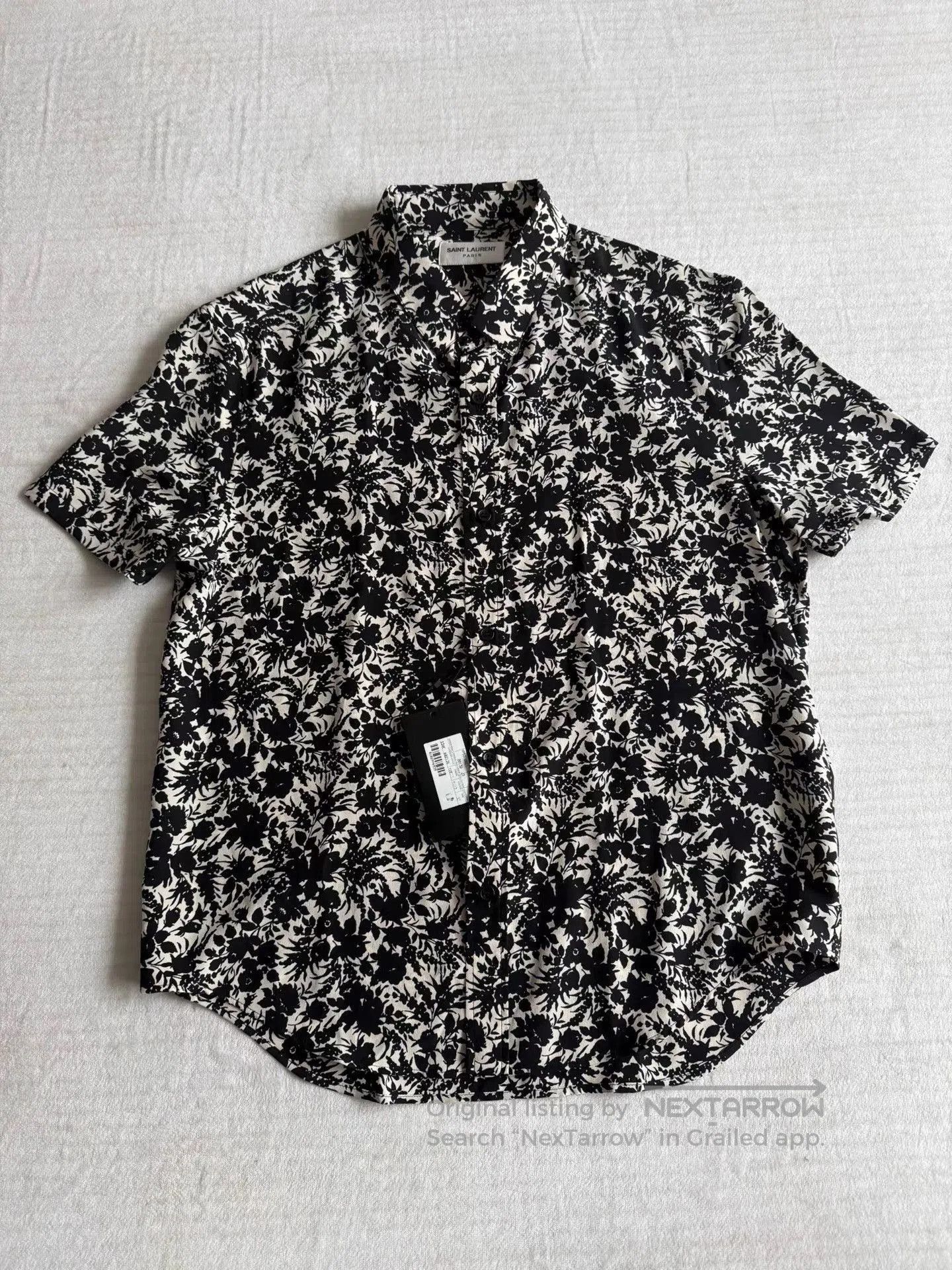 Saint Laurent Paris Black Floral Print Short Sleeve Button-Up Shirt. Size US S / EU 44-46 / 1 - 2 Thumbnail