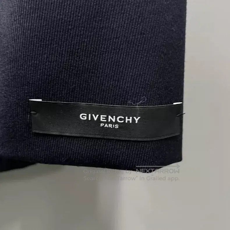 Givenchy Givenchy Size44 Navy Blue Suit Size 44 Size US M / EU 48-50 / 2 - 4 Thumbnail