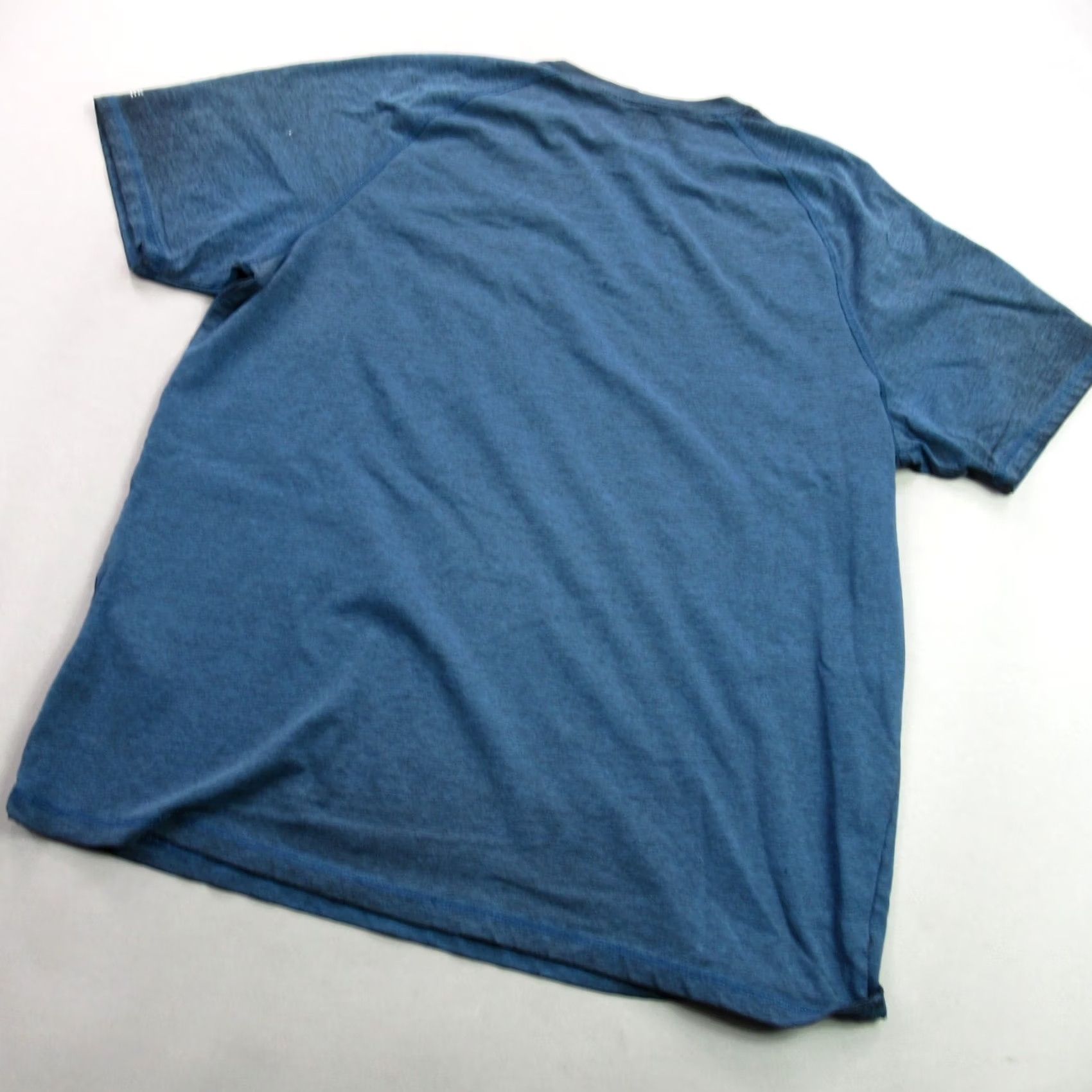 Carhartt Carhartt Shirt Large Blue Mens Crew Neck Pocket Relaxed Short Sleeve Lightweight Size US L / EU 52-54 / 3 - 7 Thumbnail