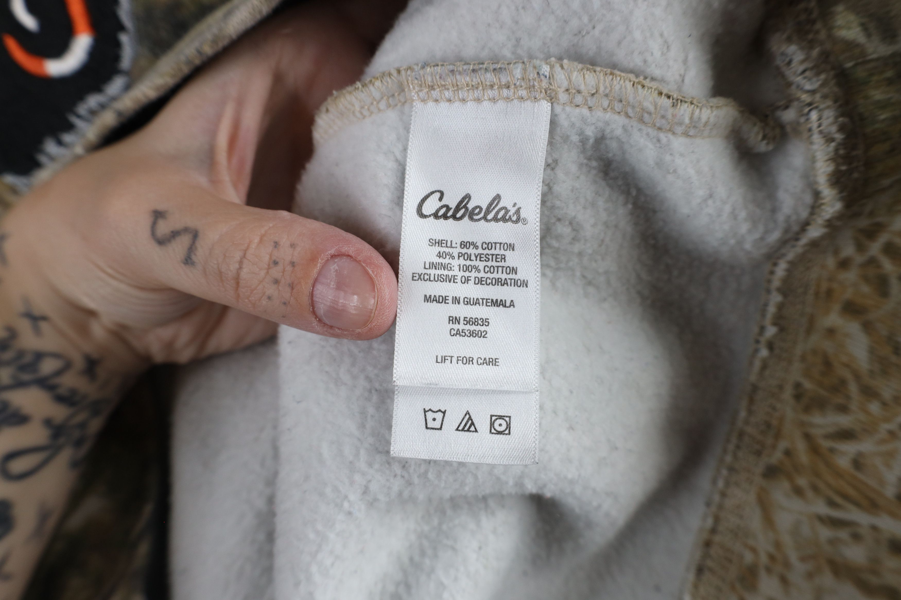 Cabelas × Vintage Vintage Cabelas Predator Quest Camouflage Hoodie Sweatshirt Size US M / EU 48-50 / 2 - 10 Thumbnail