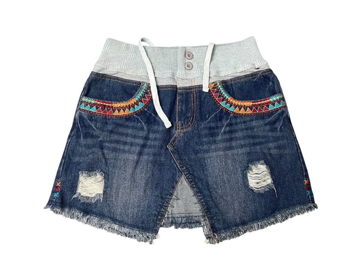 Japanese Brand Vintage Anti Ballistic Aztec Pattern Mini Skirt Streetwear Size 27" / US 4 / IT 40 - 1 Thumbnail