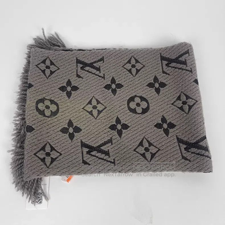 Louis Vuitton Louis Vuitton Grey and black presbyopic color-block double Size ONE SIZE - 4 Thumbnail