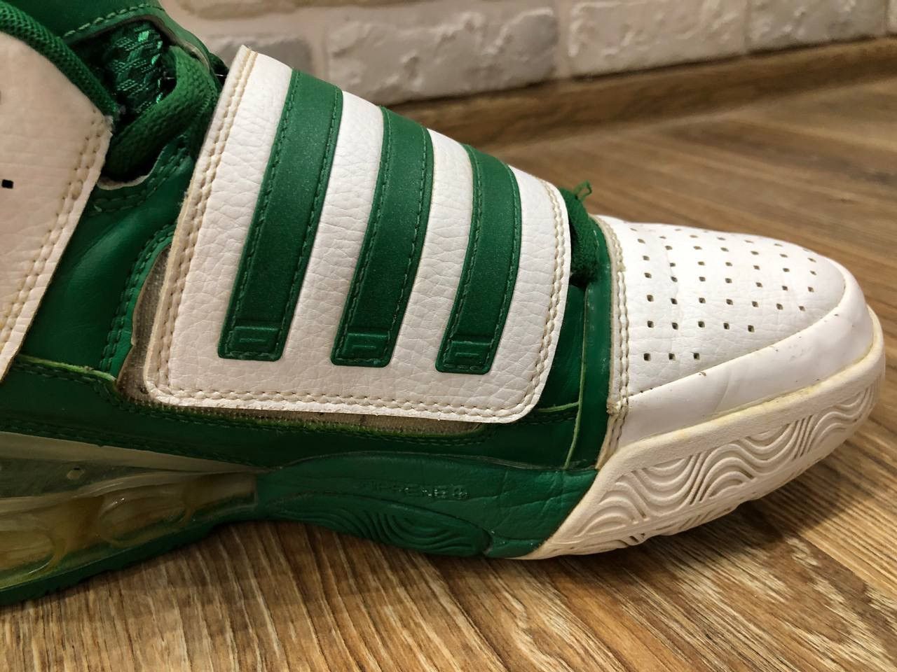 Vintage Adidas Kevin Garnett TS Bounce Commander KG Size US 12 / EU 45 - 11 Thumbnail
