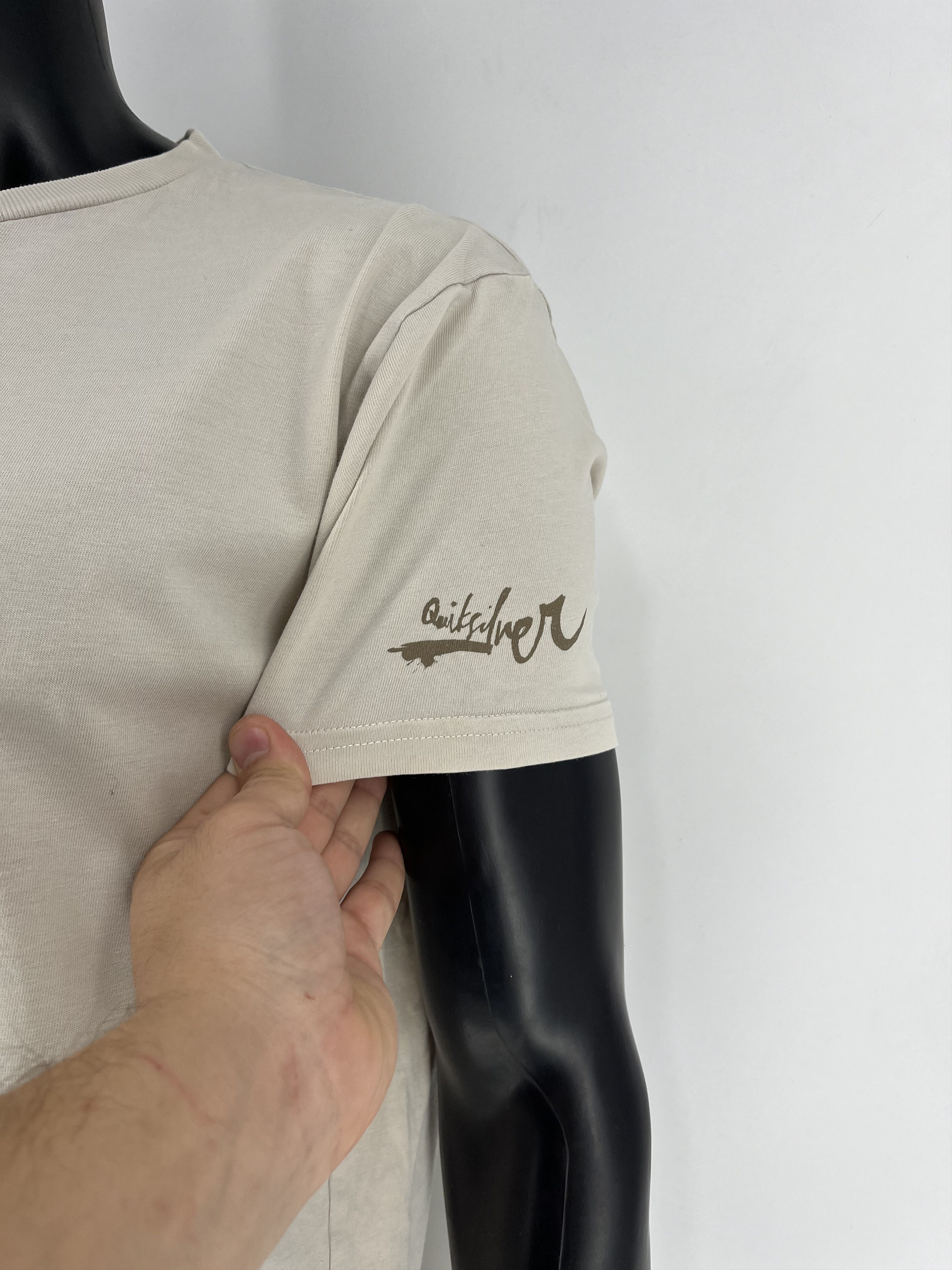 Quicksilver Vintage 90s Quiksilver T-Shirt Size L Surf Skateboard y2k Size US L / EU 52-54 / 3 - 8 Thumbnail