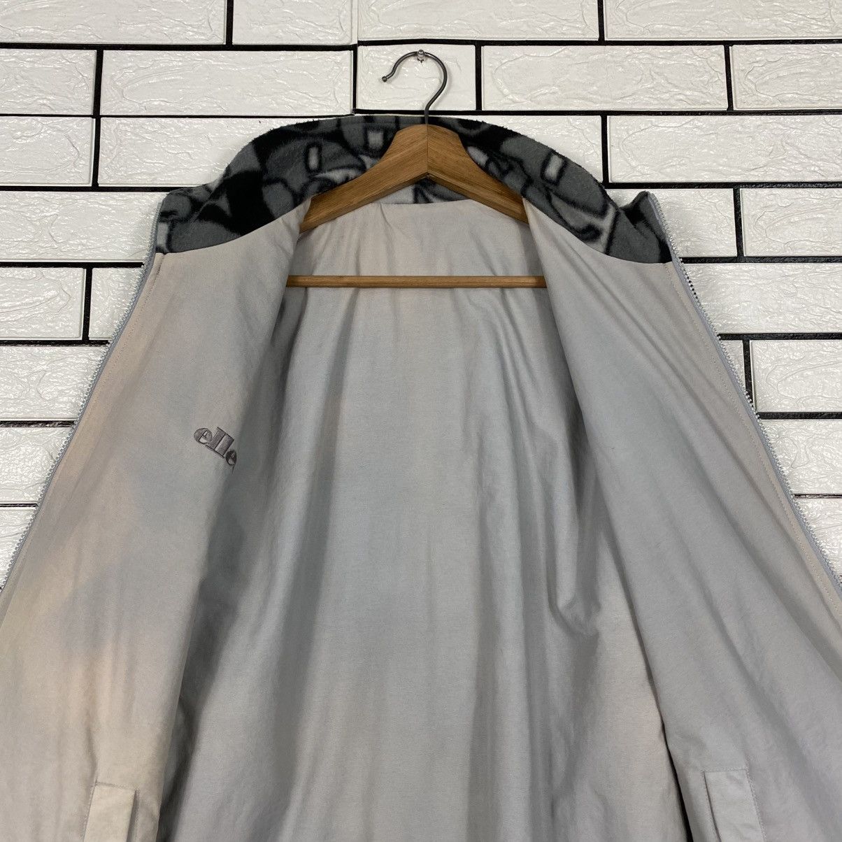 Japanese Brand Vintage Reversible Bomber Jacket Ellesse Sun Faded Design Size US L / EU 52-54 / 3 - 17 Thumbnail