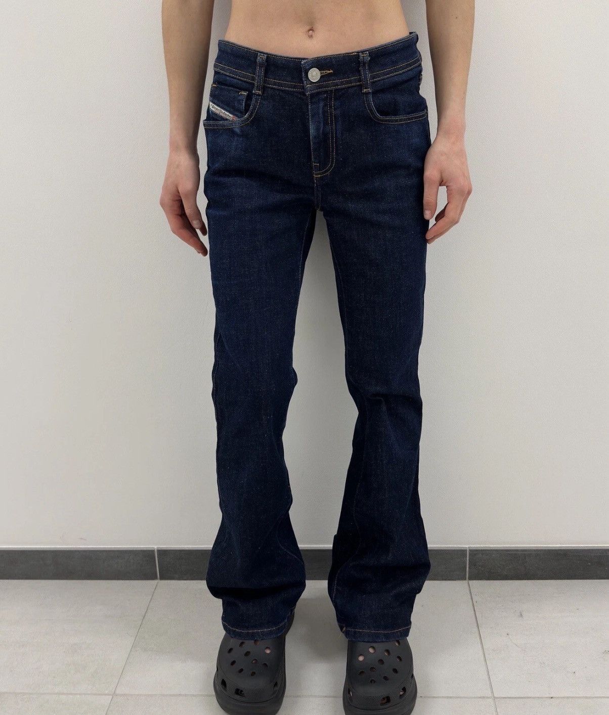 Diesel Diesel Bootcut Flared 1969 5 pocket Women’s Low Rise Jeans Size 29" - 1 Thumbnail