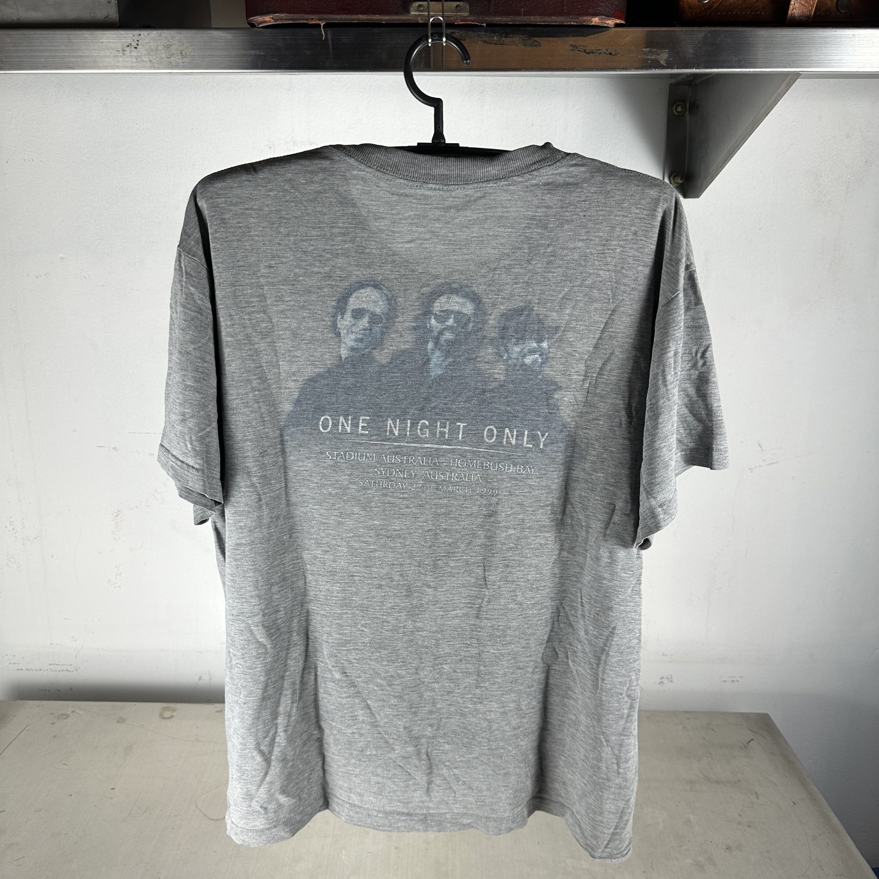 Vintage 1999 Bee Gees One Night Only Australia Concert T-Shirt Size US XL / EU 56 / 4 - 3 Thumbnail